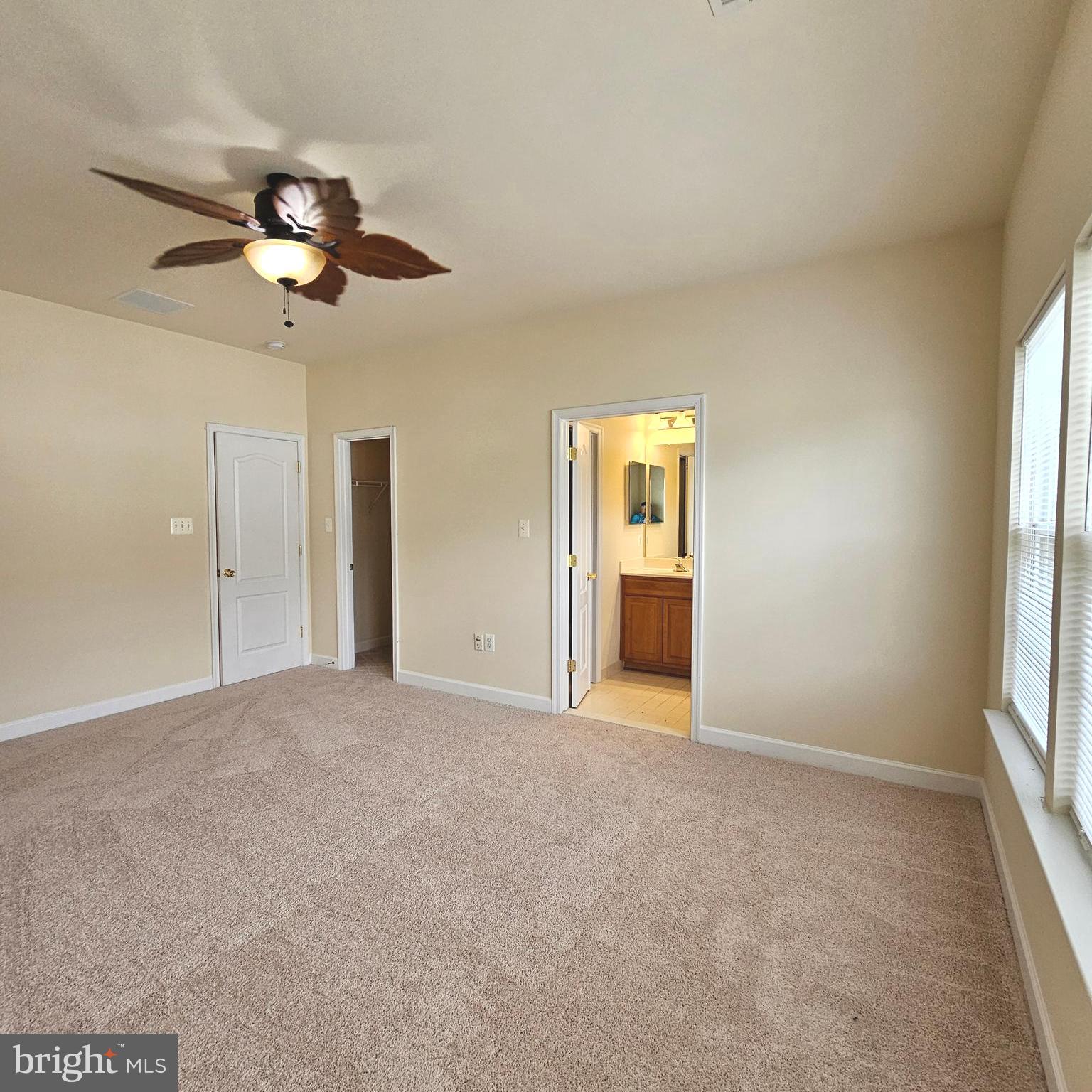 BELMONT BAY - Residential Lease