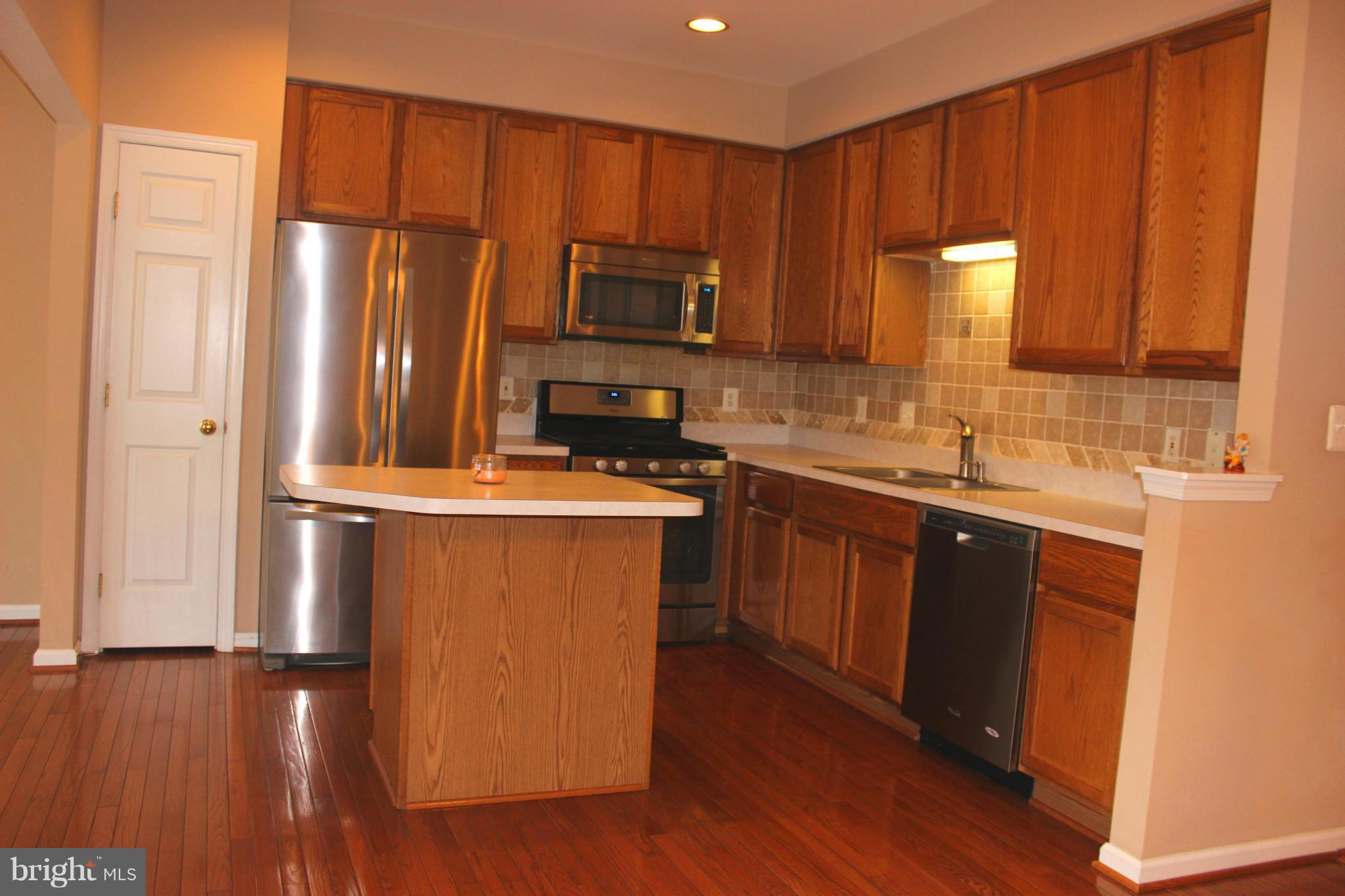 BRAEMAR/VILLAGES AT SAYBROOKE - Residential Lease