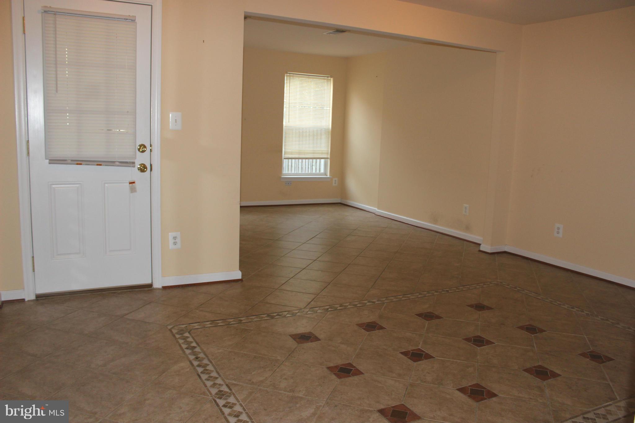 BRAEMAR/VILLAGES AT SAYBROOKE - Residential Lease