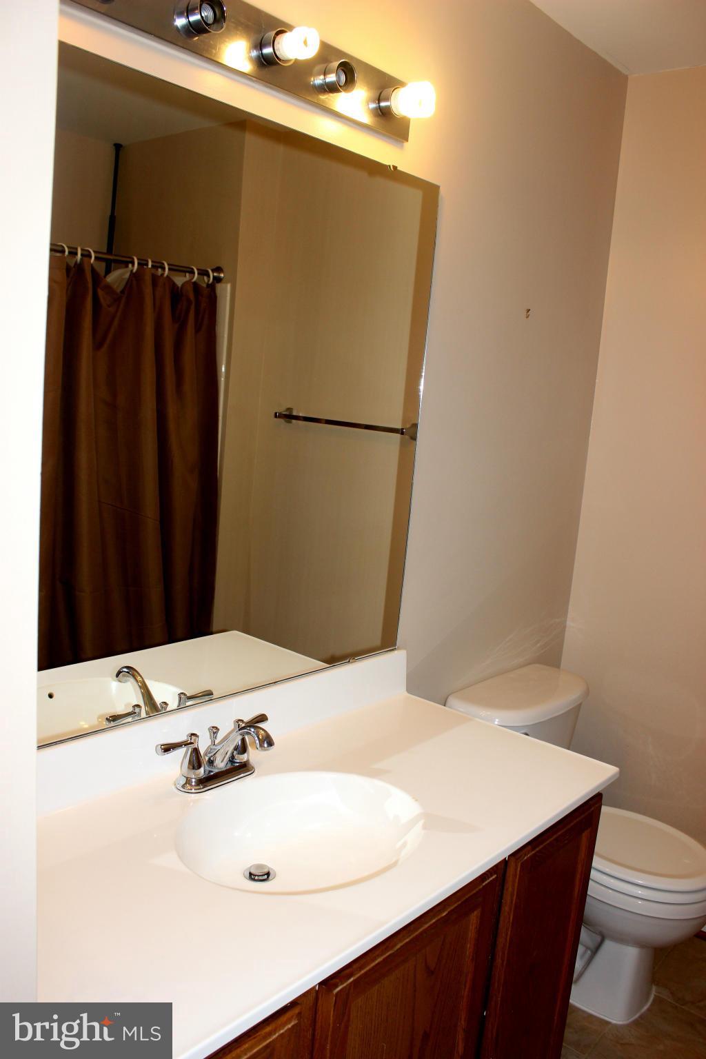 BRAEMAR/VILLAGES AT SAYBROOKE - Residential Lease