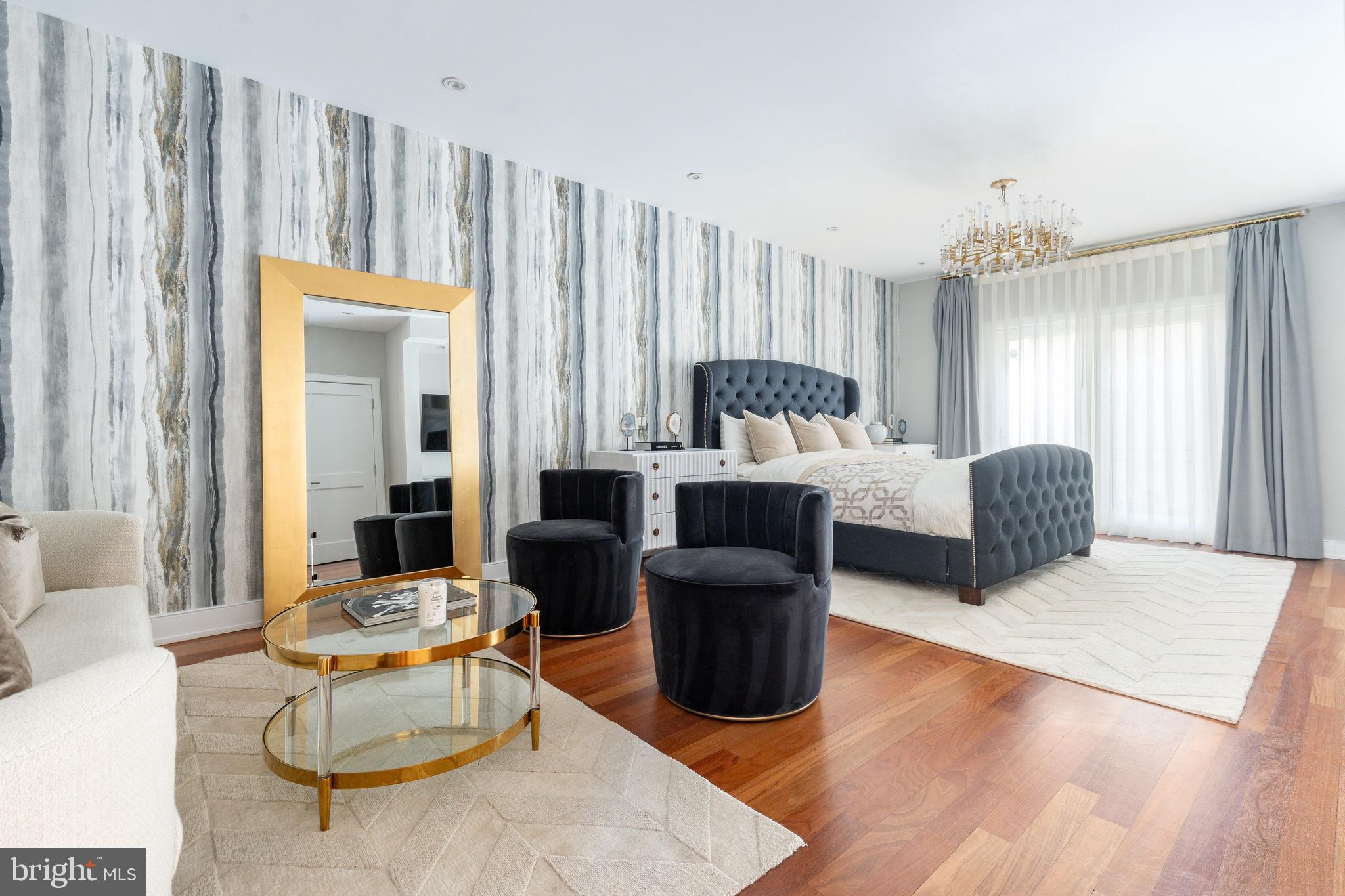 WASHINGTON SQ WEST - Residential