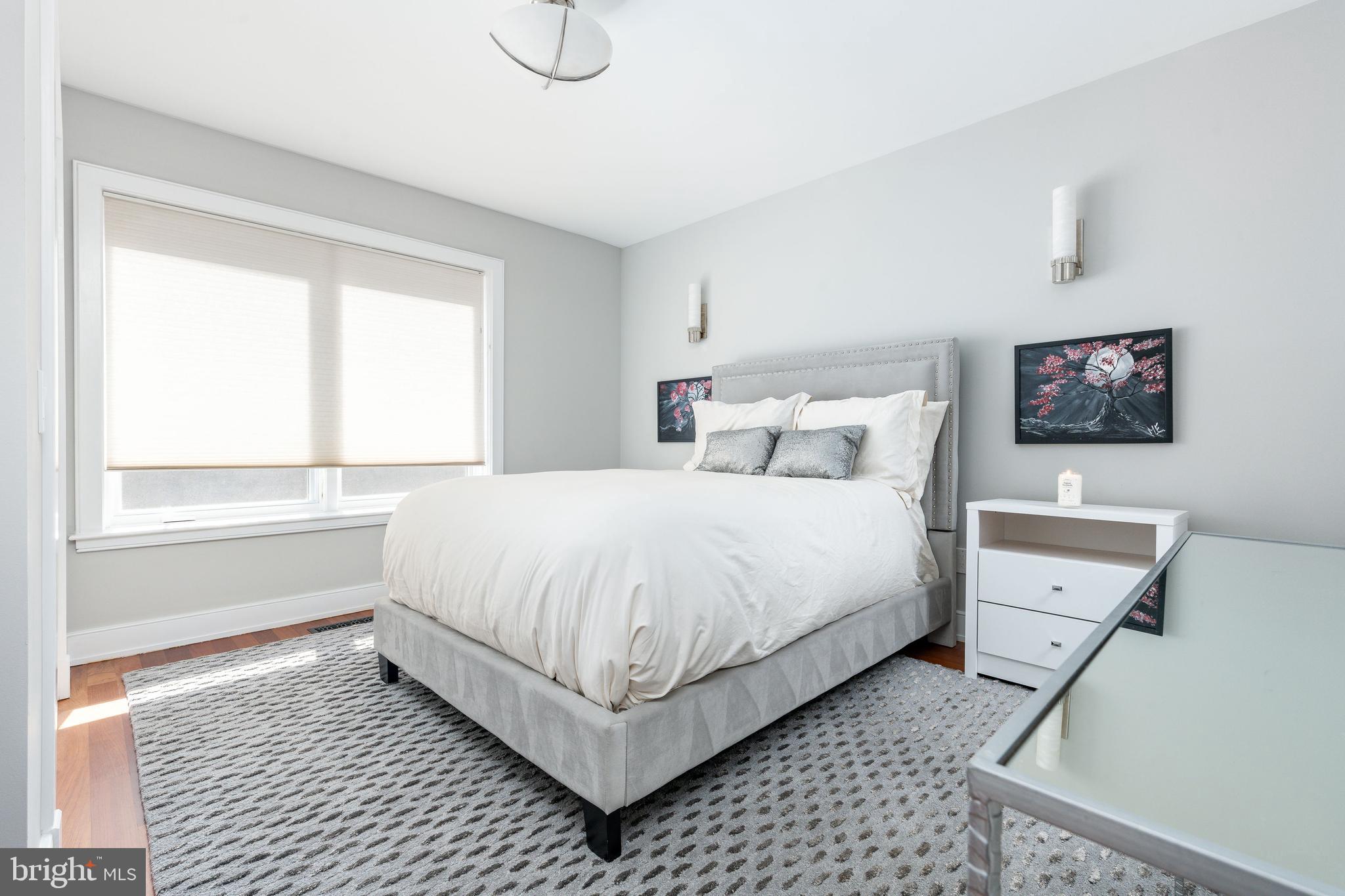 WASHINGTON SQ WEST - Residential