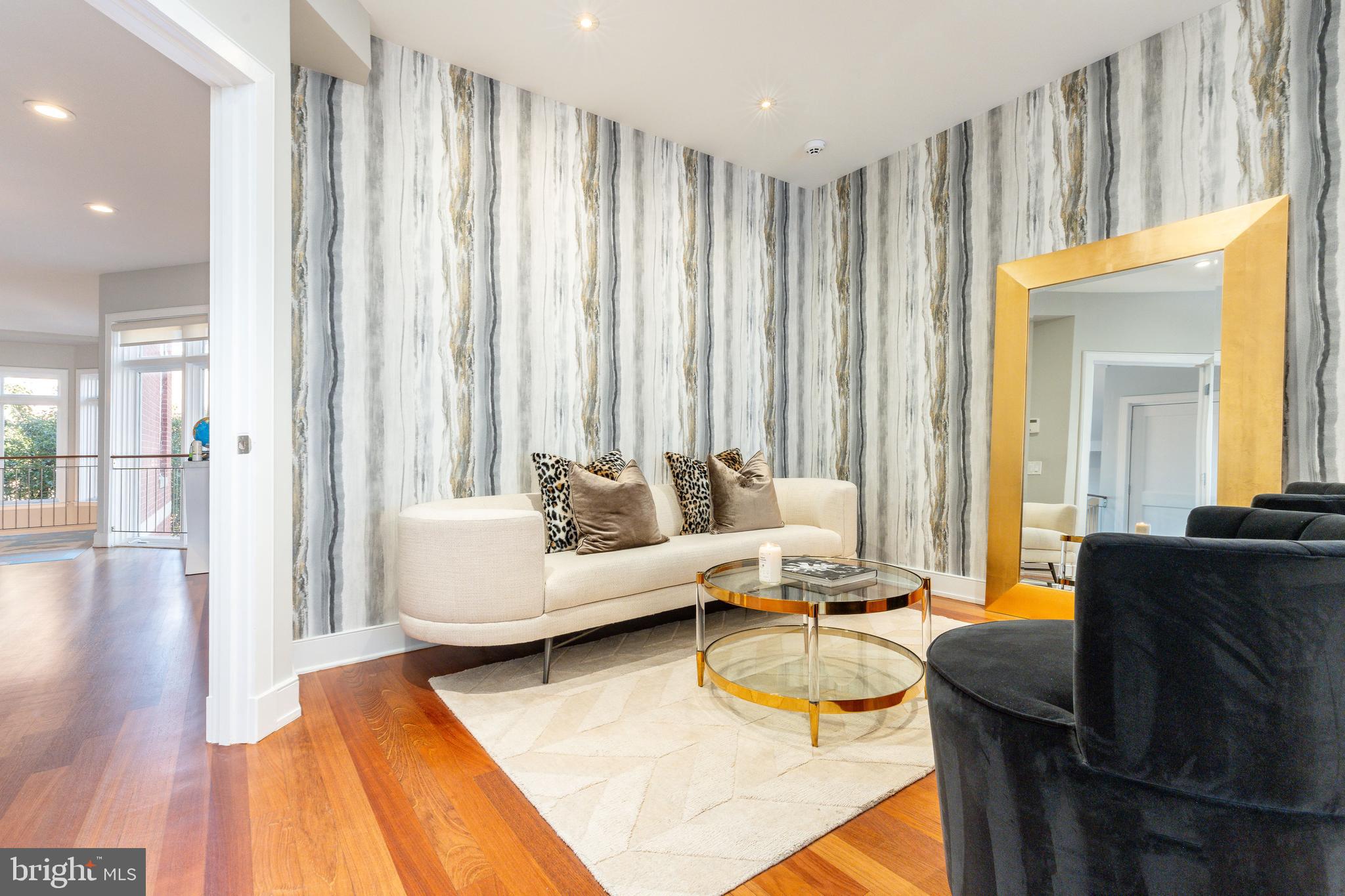 WASHINGTON SQ WEST - Residential