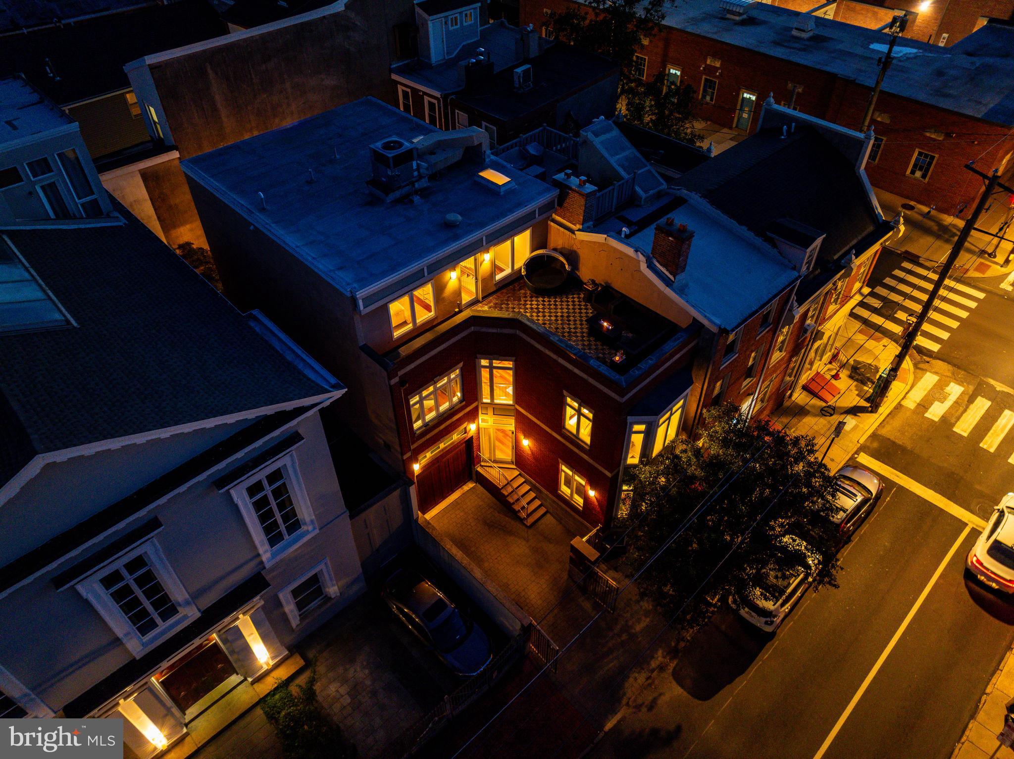 WASHINGTON SQ WEST - Residential