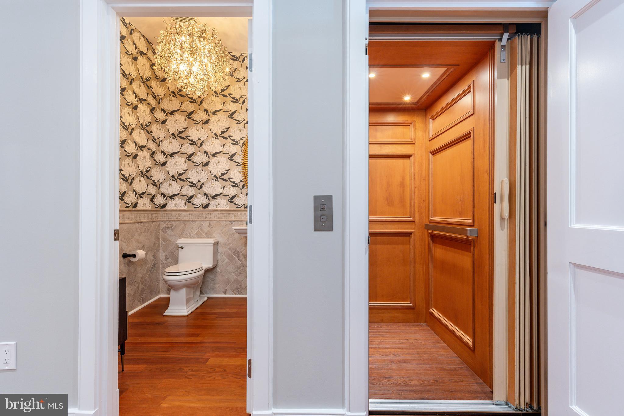 WASHINGTON SQ WEST - Residential