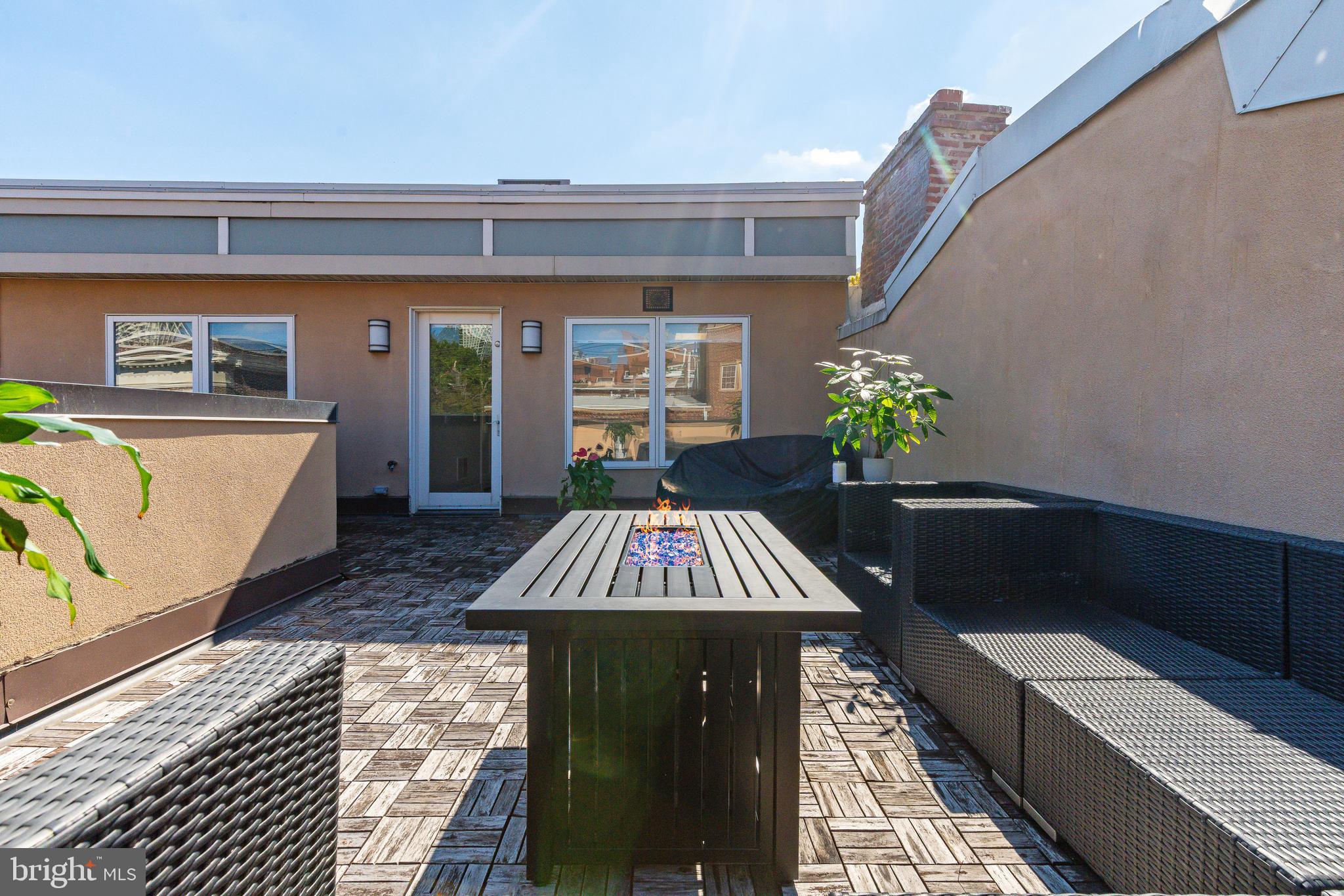 WASHINGTON SQ WEST - Residential