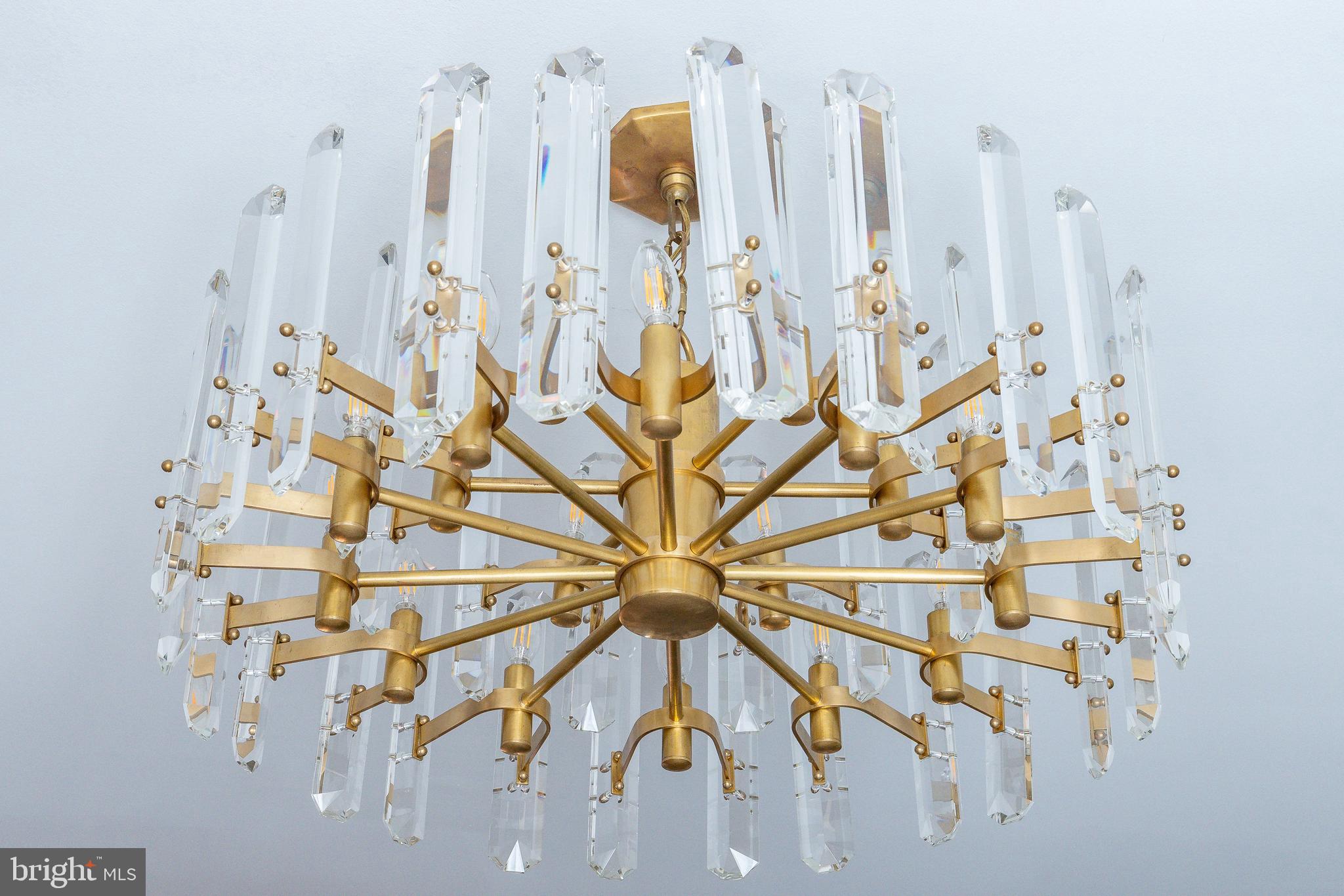 WASHINGTON SQ WEST - Residential