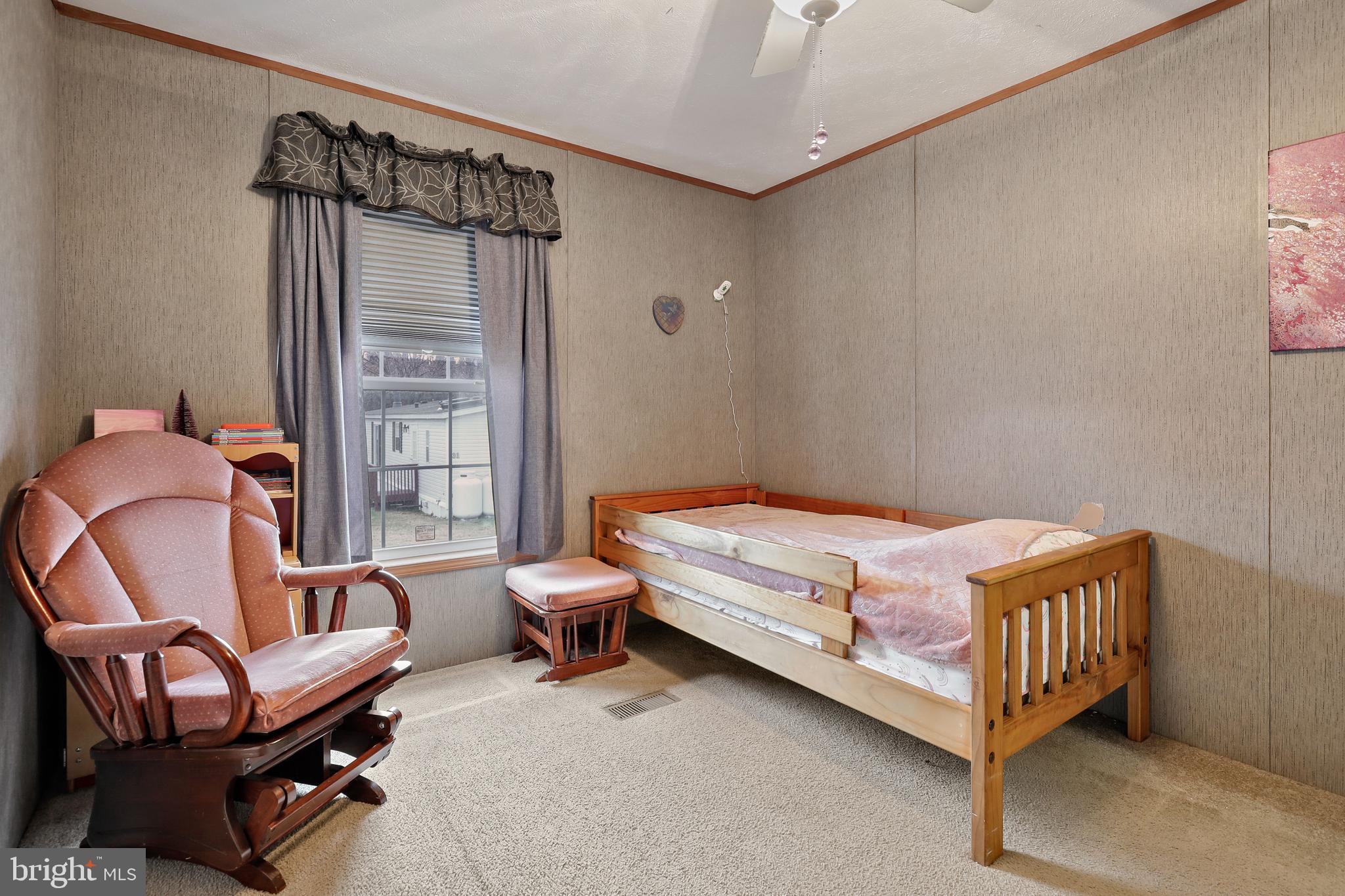 ARUNDEL MOBILE VILLAGE - Residential