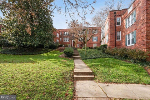 Condo For Rent - 1758 N Rhodes Street #6-339<br/> ARLINGTON, VA 22201