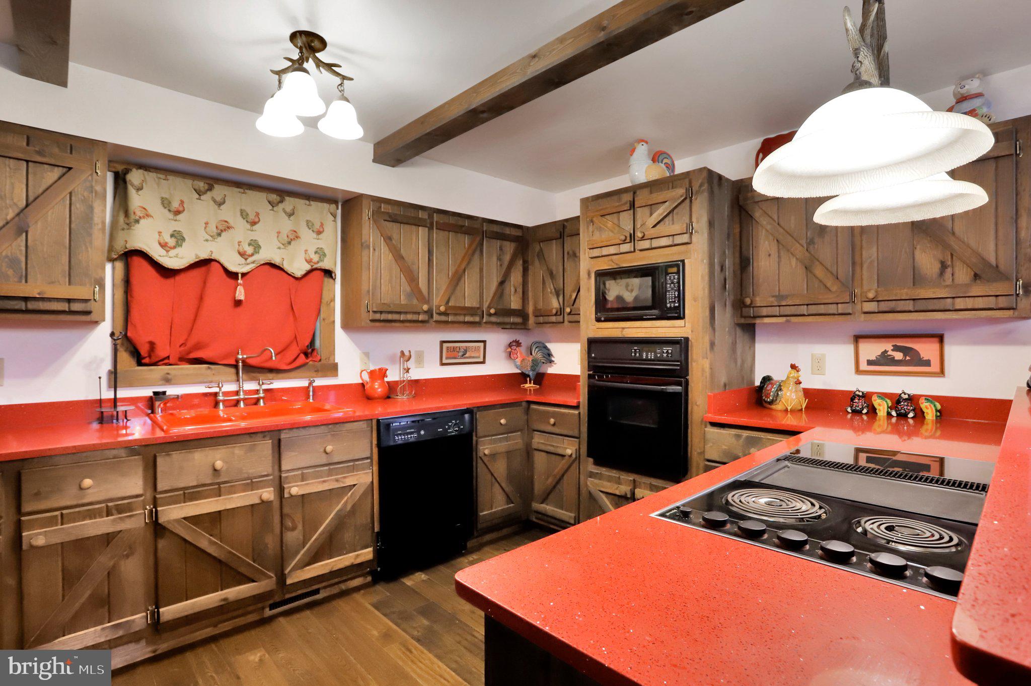 COOLFONT MOUNTAINSIDE - Residential