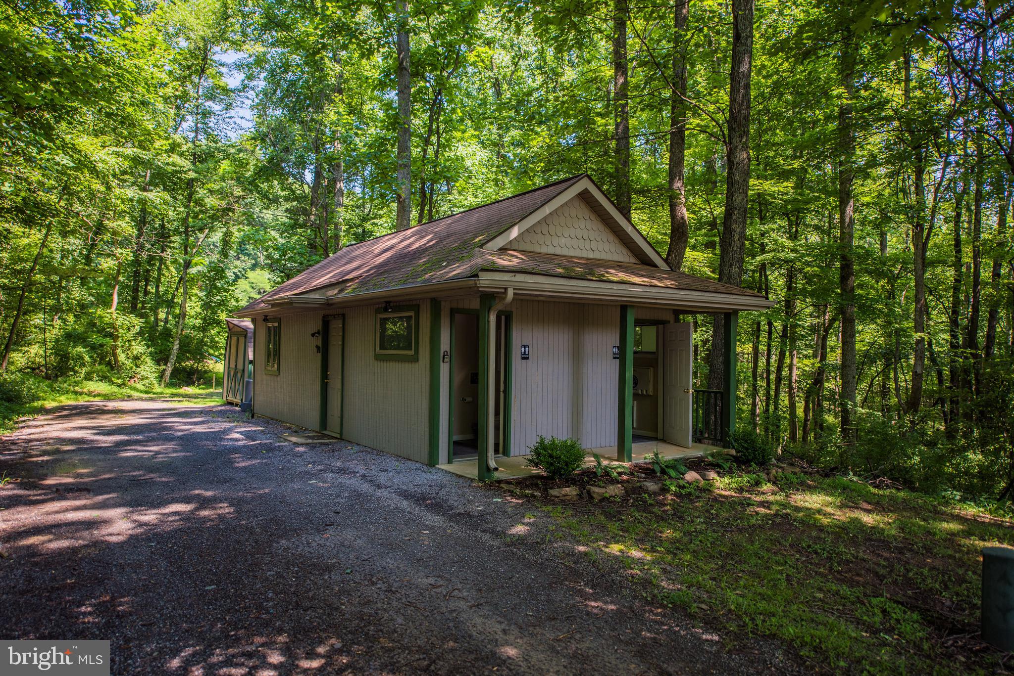 COOLFONT MOUNTAINSIDE - Residential