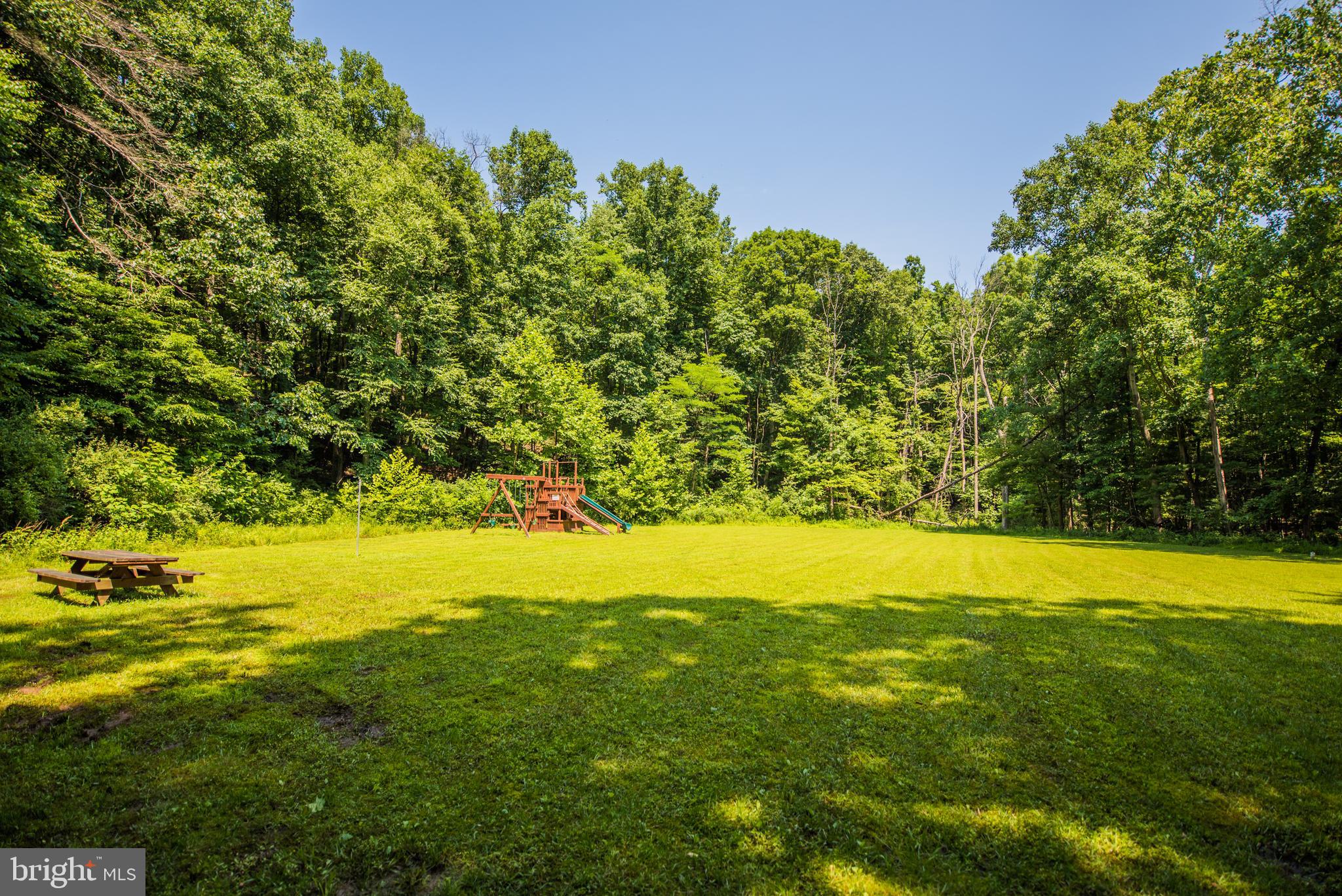 COOLFONT MOUNTAINSIDE - Residential