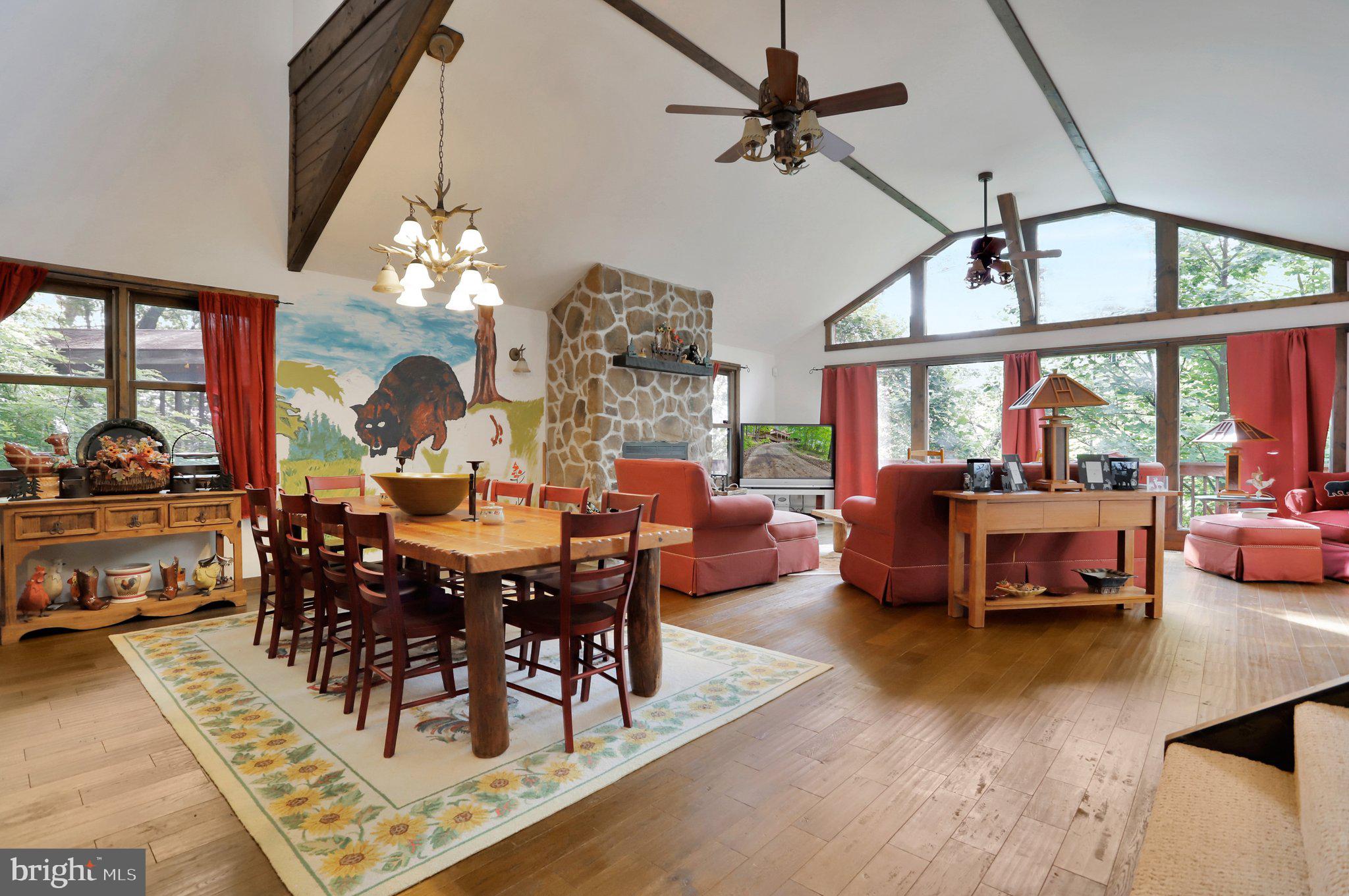 COOLFONT MOUNTAINSIDE - Residential