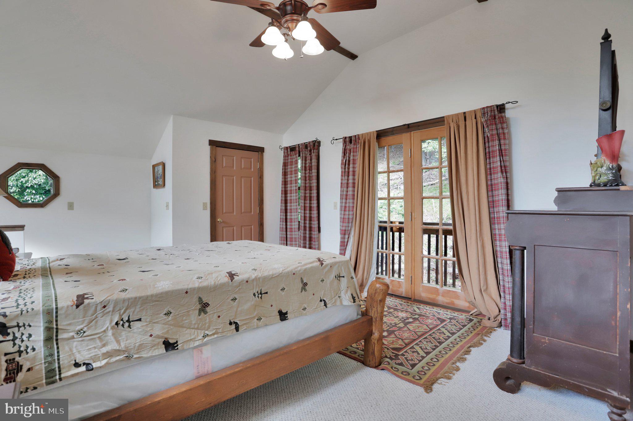 COOLFONT MOUNTAINSIDE - Residential