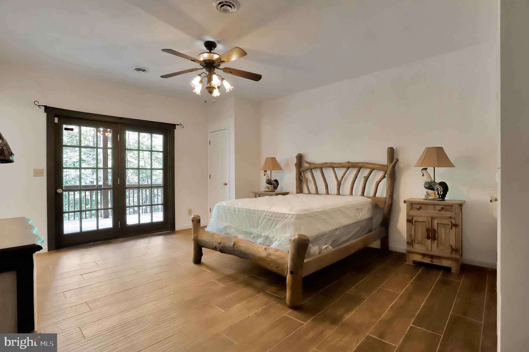 COOLFONT MOUNTAINSIDE - Residential