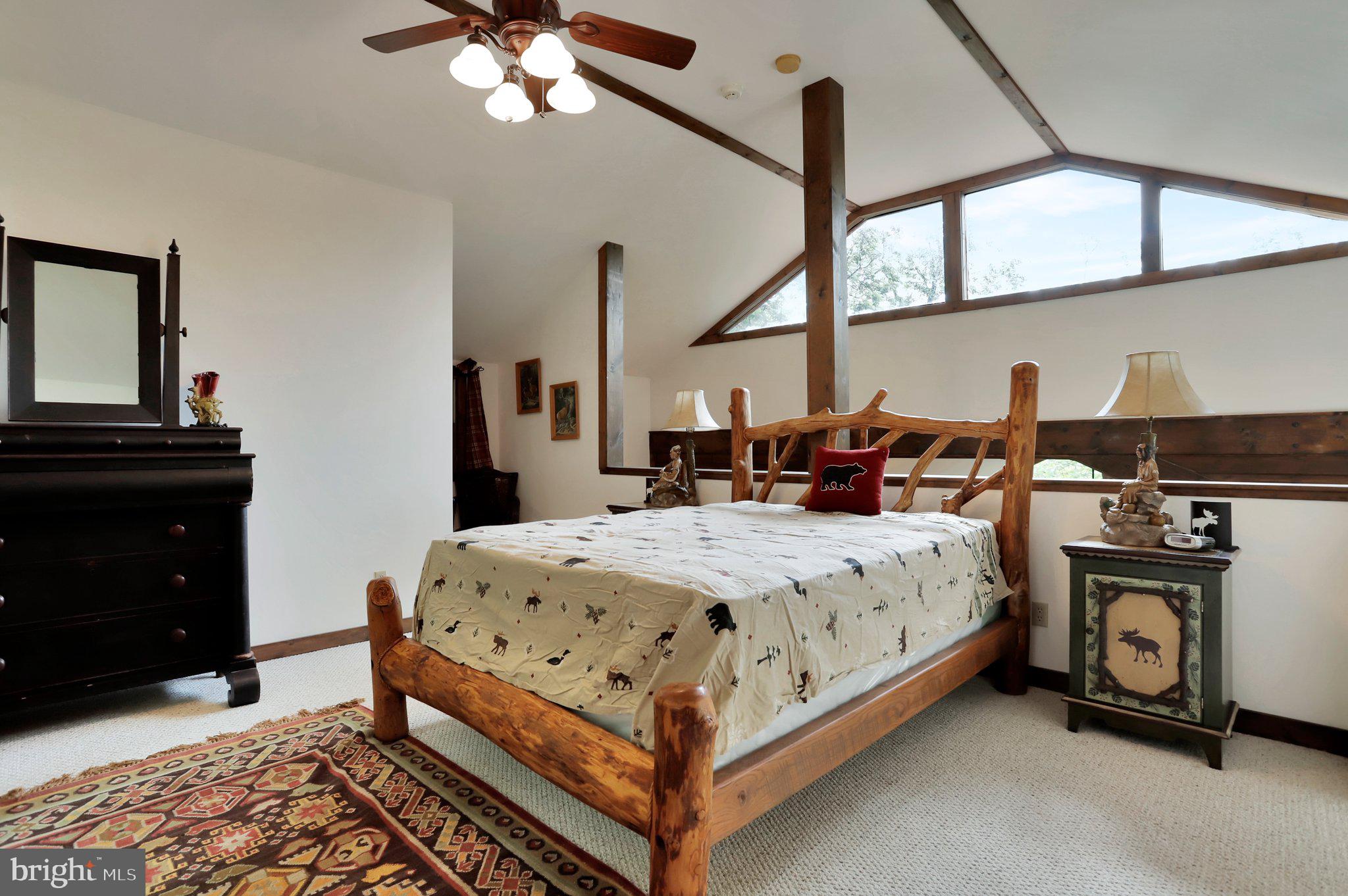 COOLFONT MOUNTAINSIDE - Residential