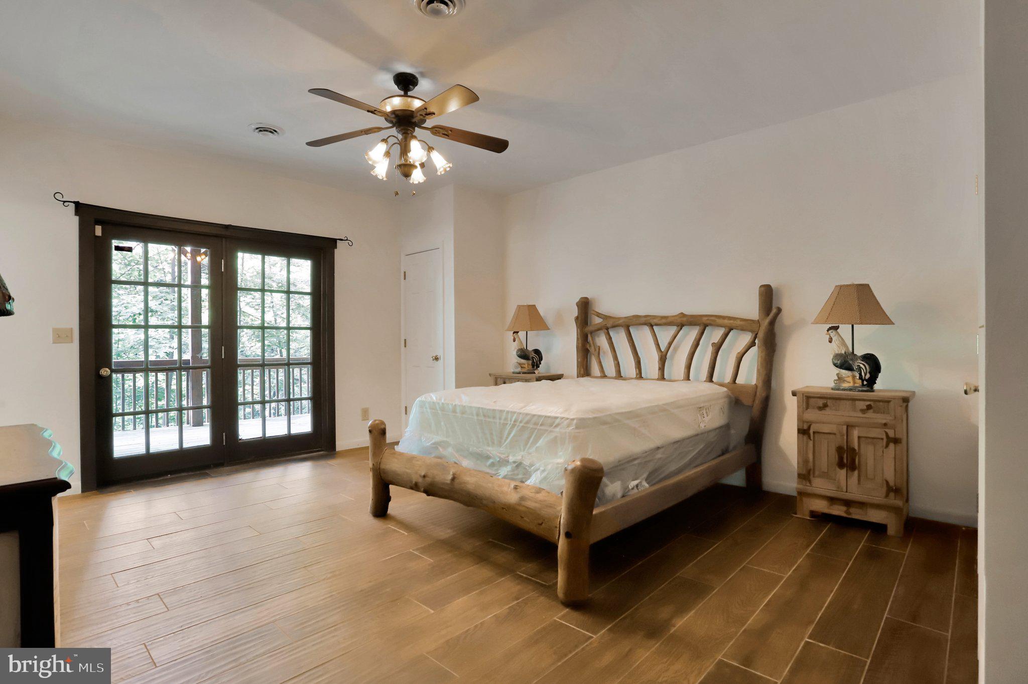 COOLFONT MOUNTAINSIDE - Residential