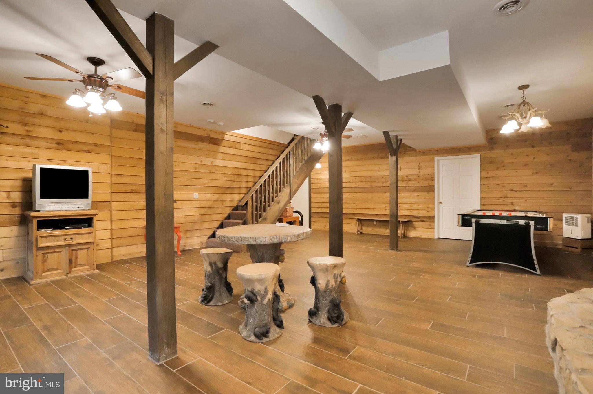 COOLFONT MOUNTAINSIDE - Residential