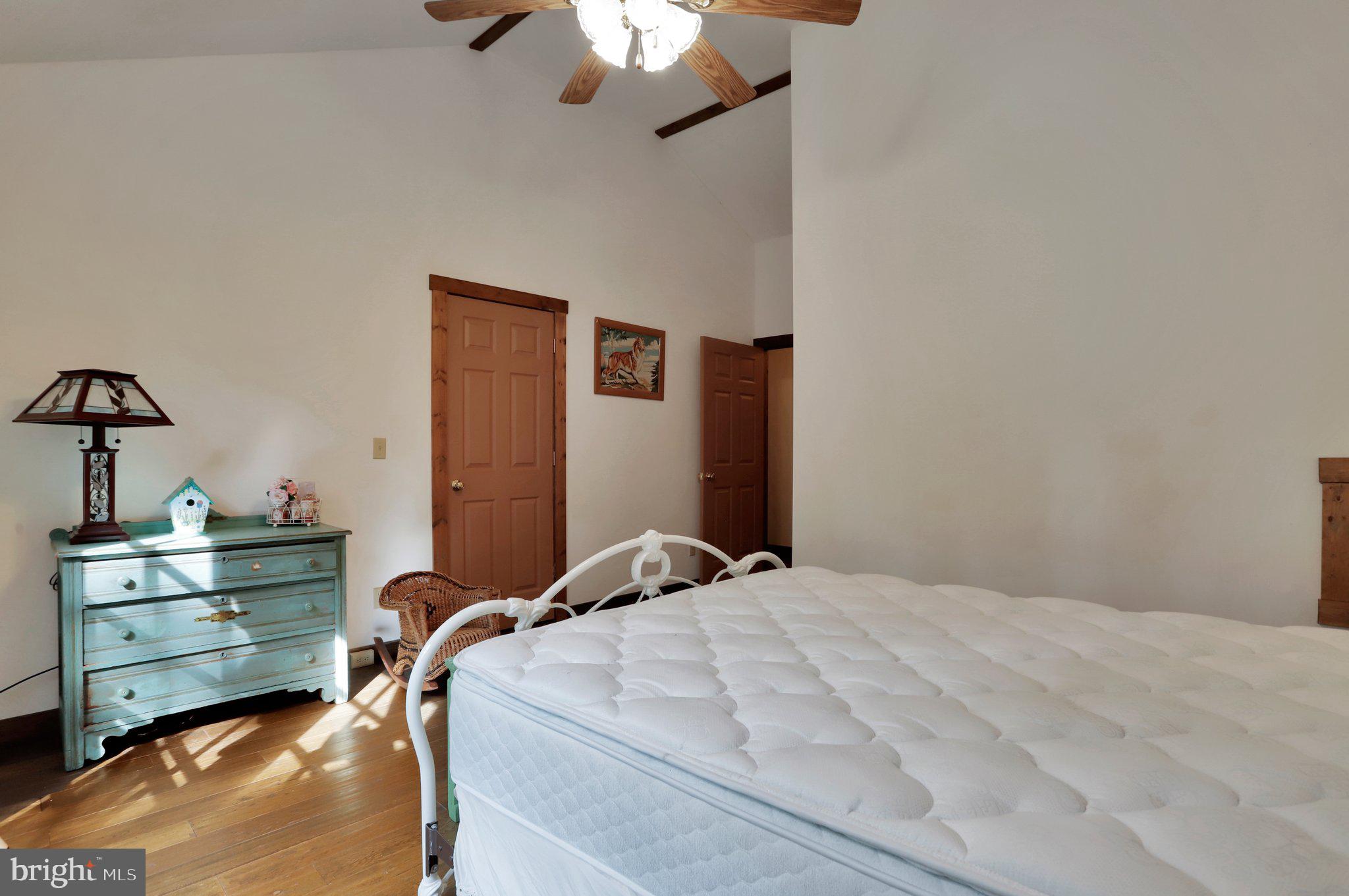 COOLFONT MOUNTAINSIDE - Residential