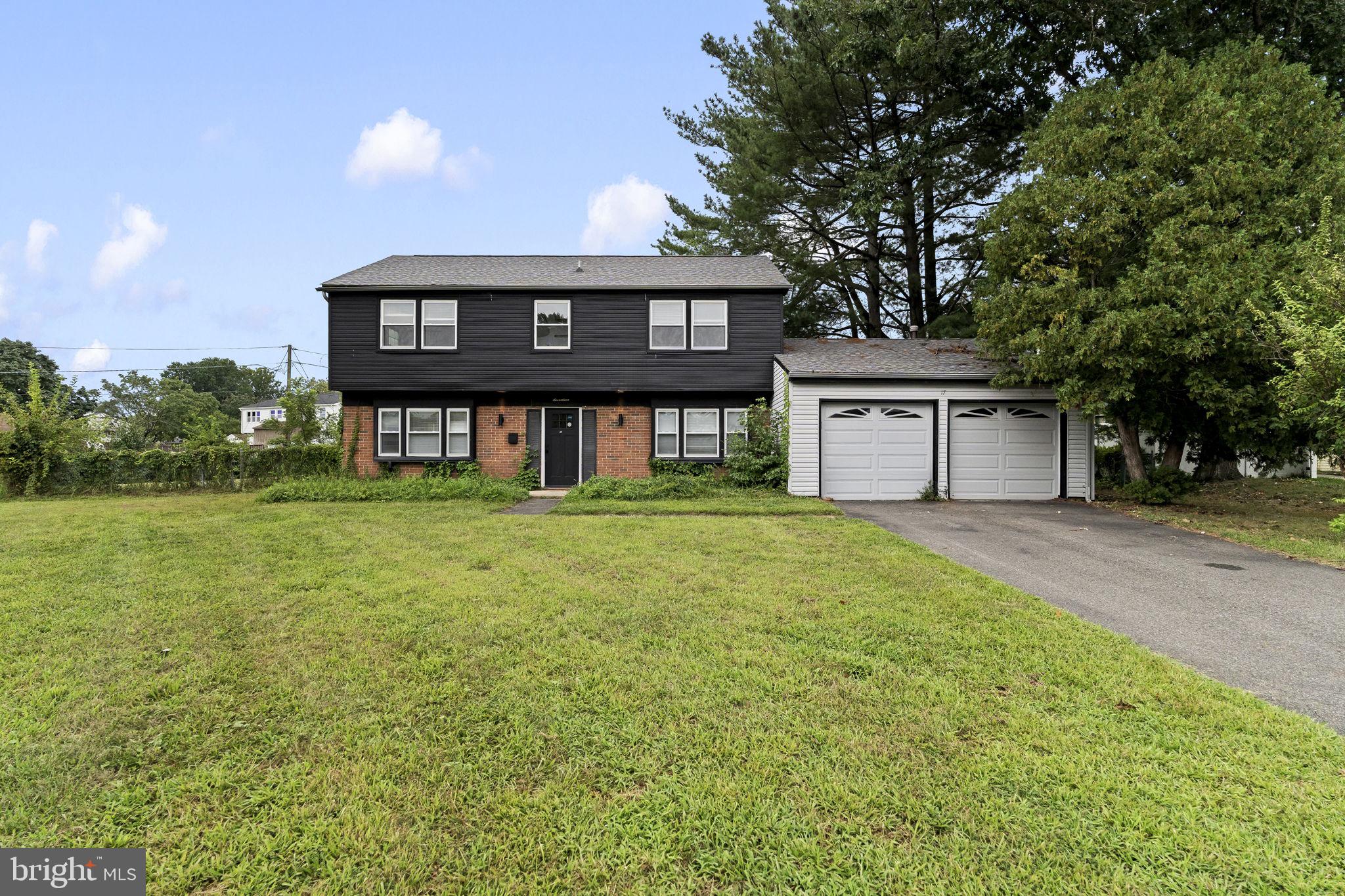 17 TILLMAN LANE