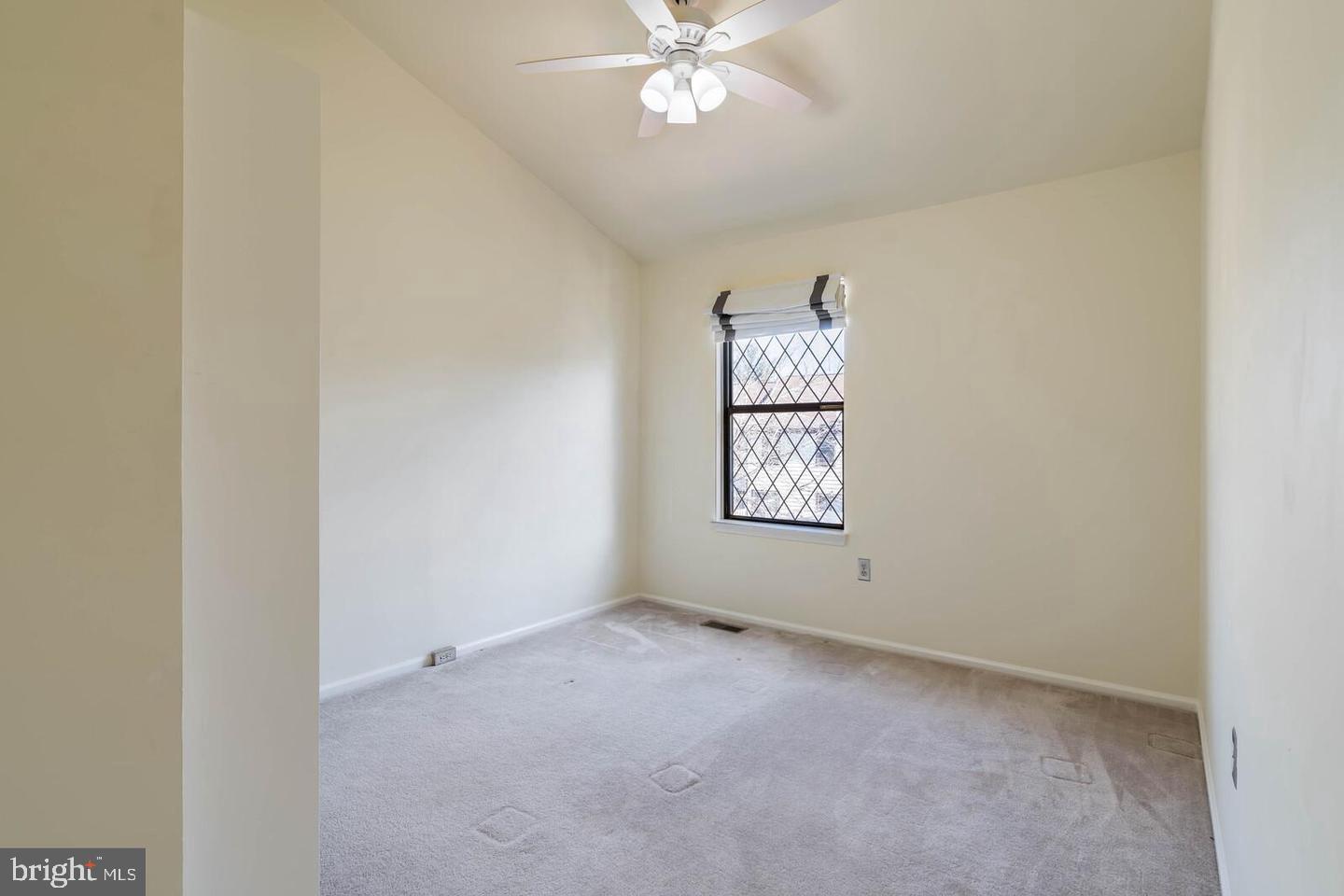 COUNTRYSIDE - Residential Lease