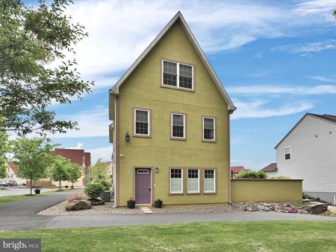 Photo of 2 BISSENDEN WAY, REINHOLDS, PA 17569 (MLS # PALA2034754)