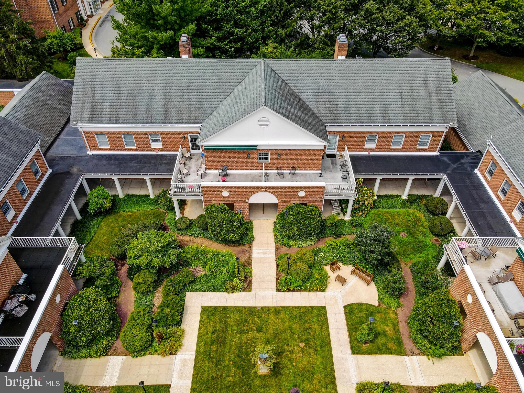 BRIGHTWOOD - Residential