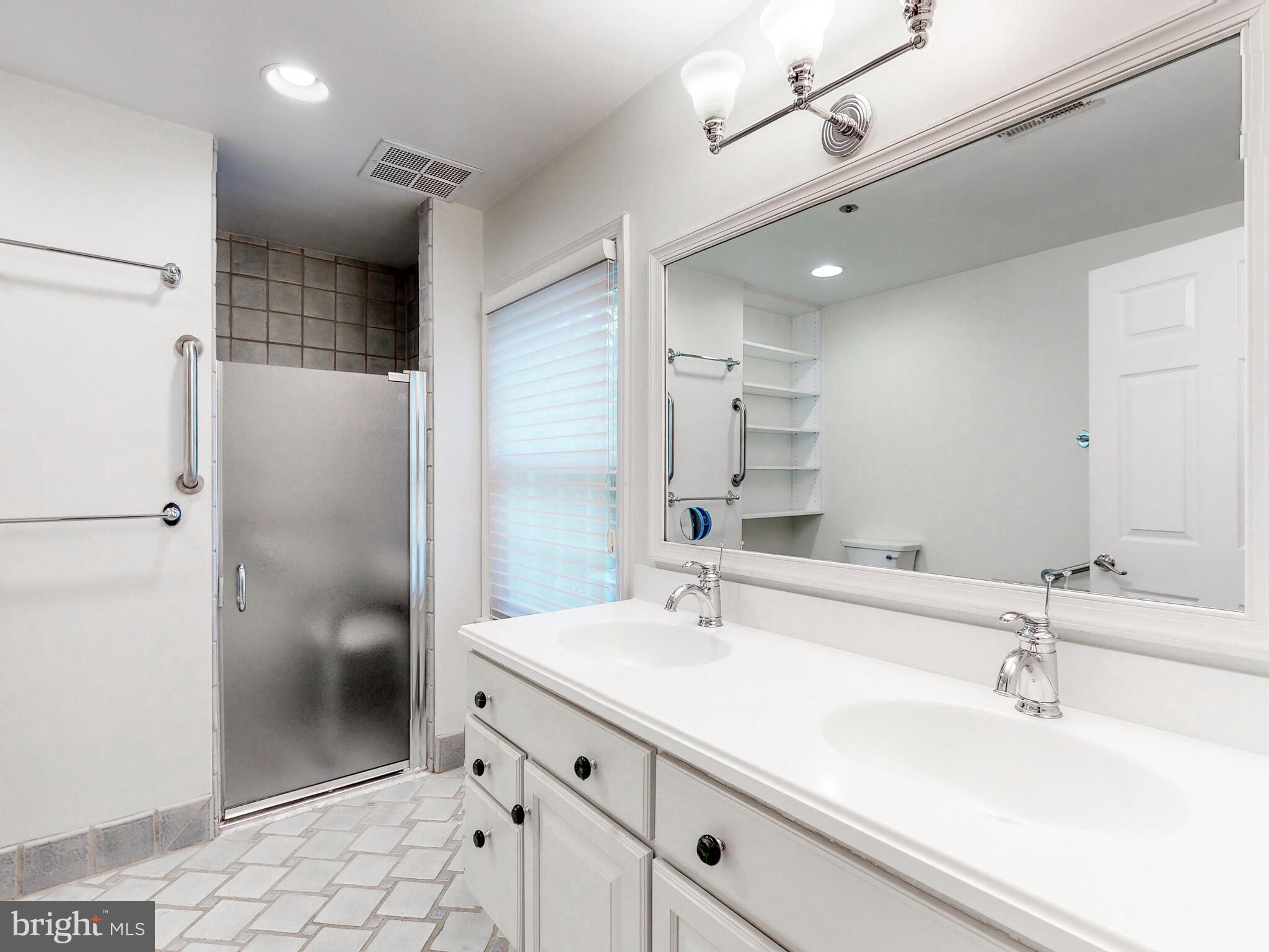 BRIGHTWOOD - Residential