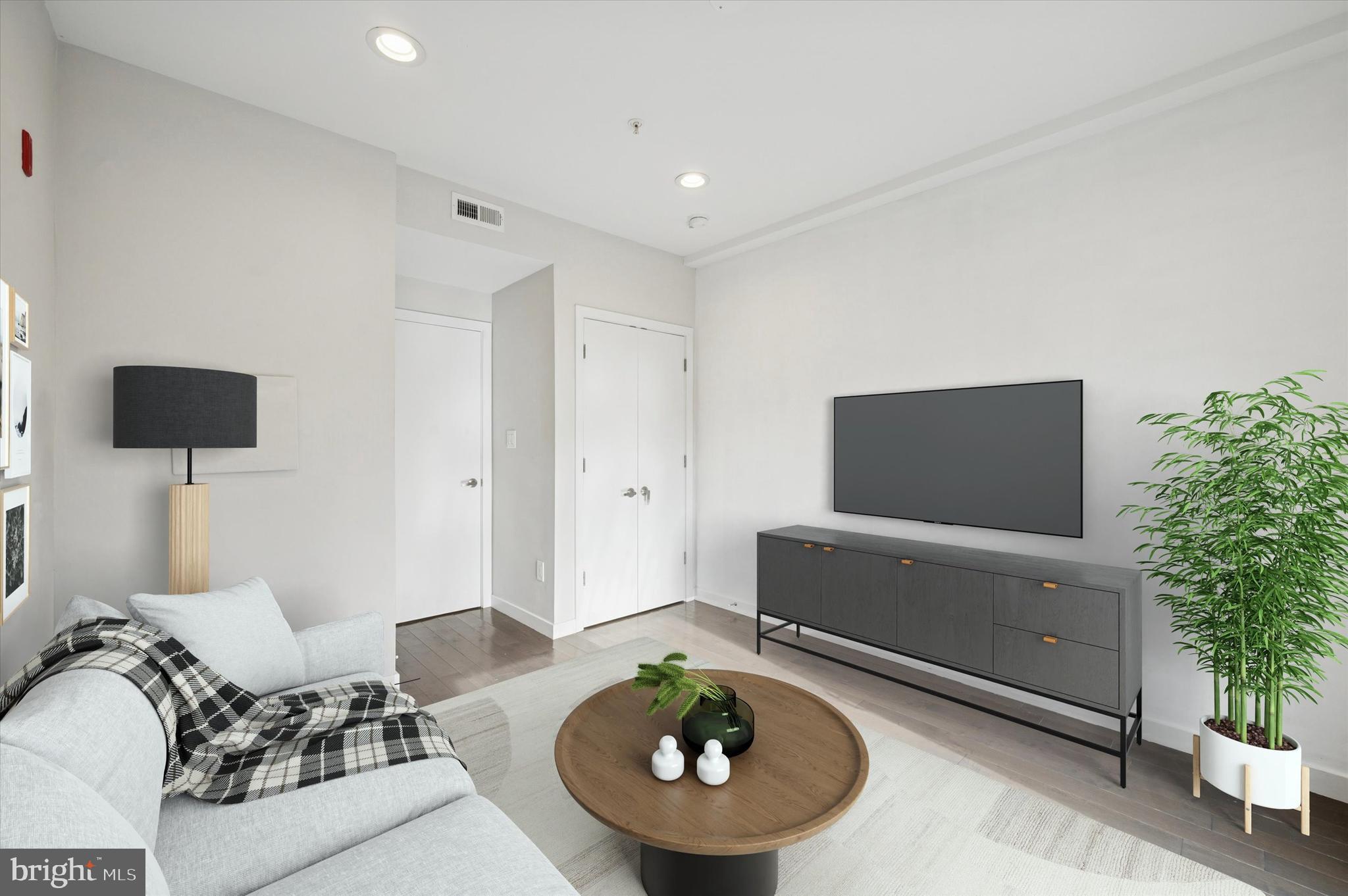 POINT BREEZE - Residential