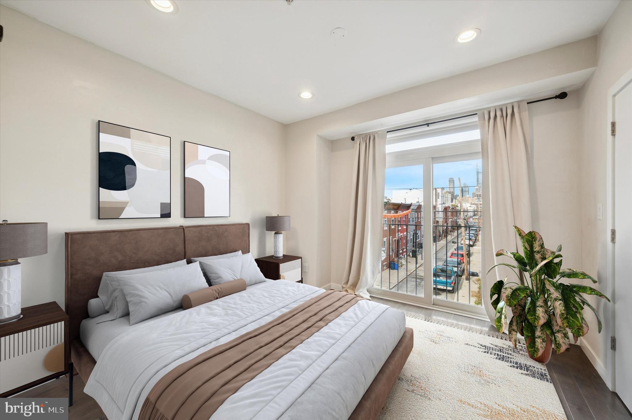 POINT BREEZE - Residential