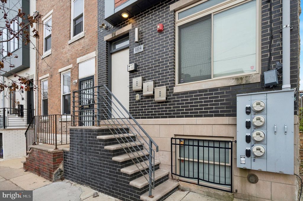 Photo of 1814 Federal Street #B, PHILADELPHIA, PA 19146 (MLS # PAPH2561490)