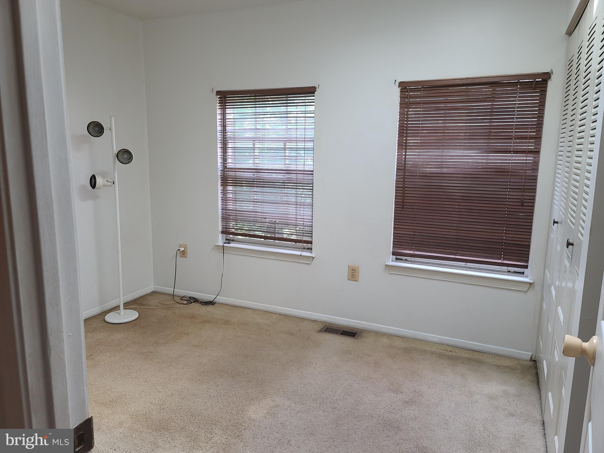 FAIRMOUNT PARK - Residential