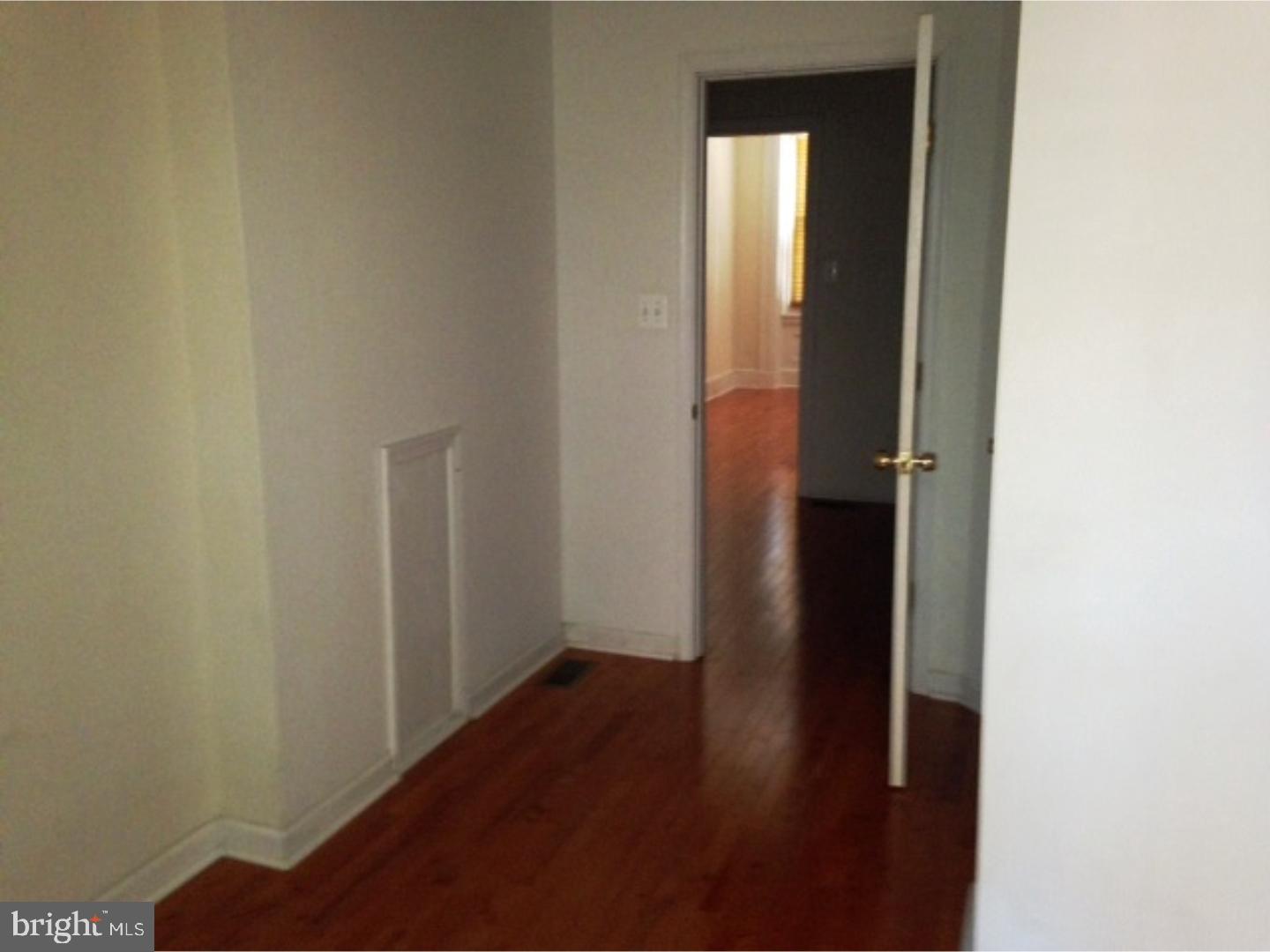 WASHINGTON SQ - Residential Lease