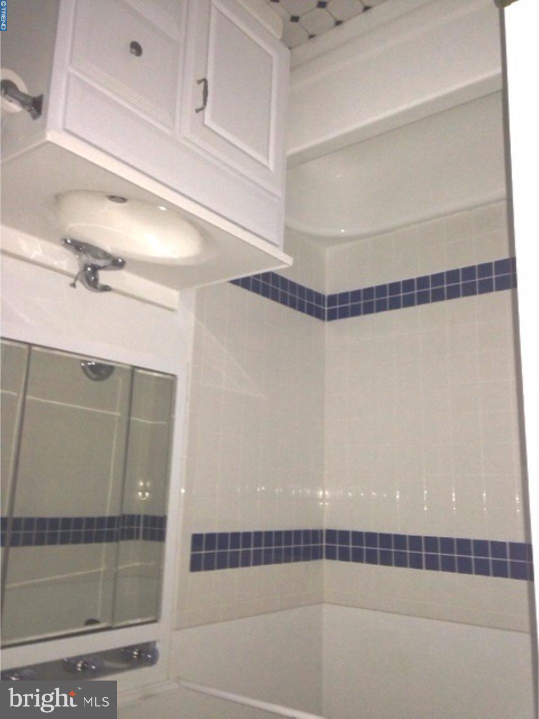 WASHINGTON SQ - Residential Lease