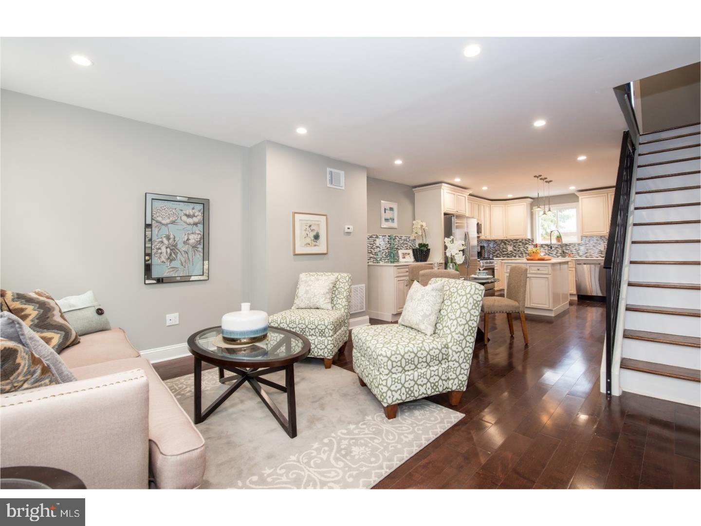 QUEEN VILLAGE - Residential Lease