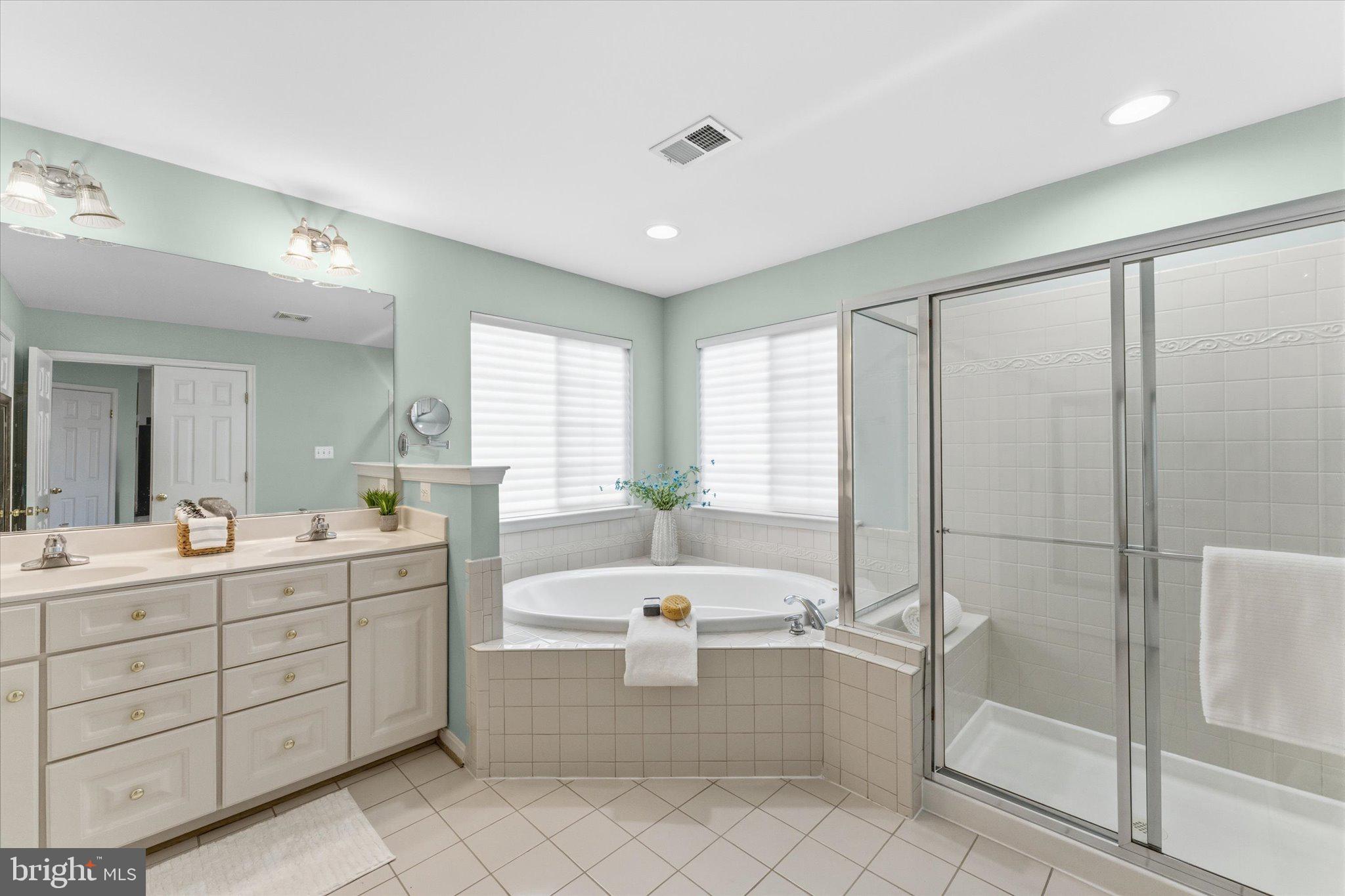 CROSSMAN CREEK - Residential