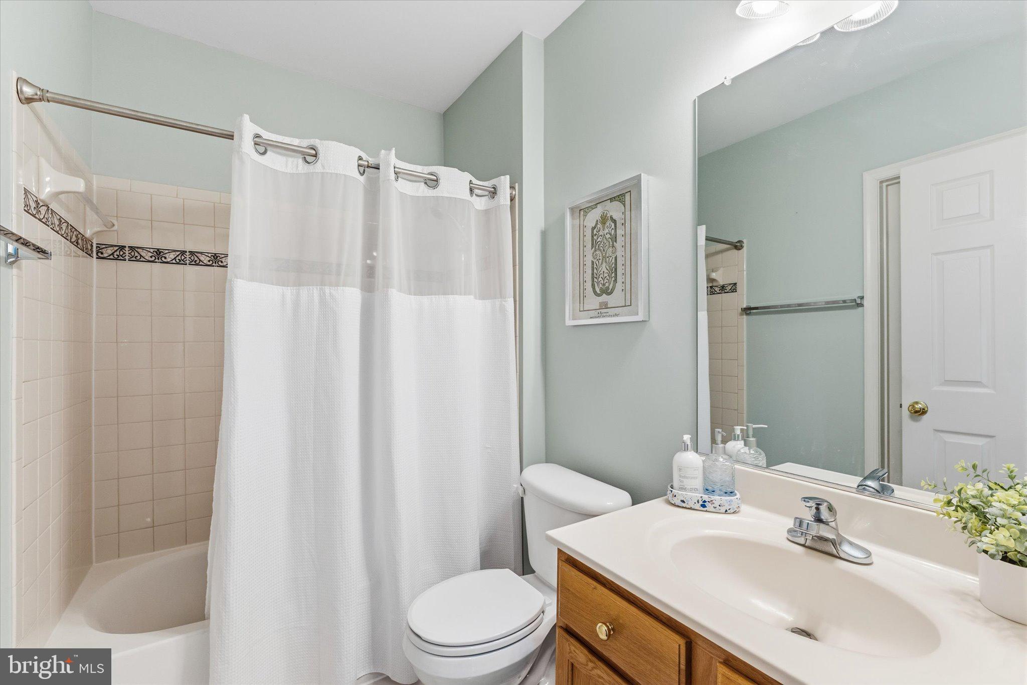 CROSSMAN CREEK - Residential