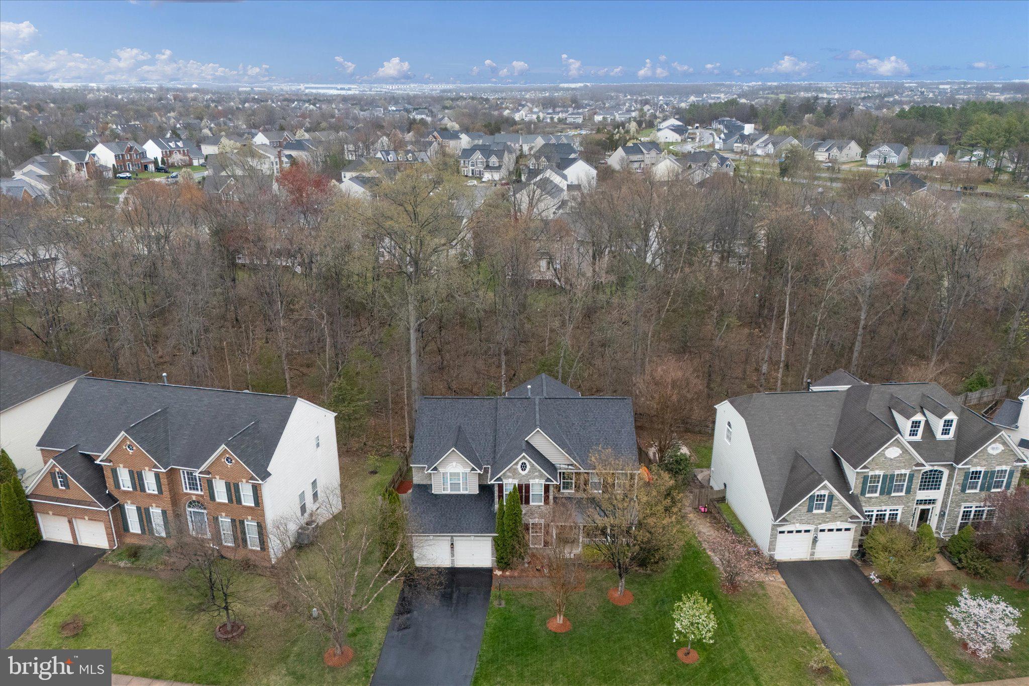 CROSSMAN CREEK - Residential