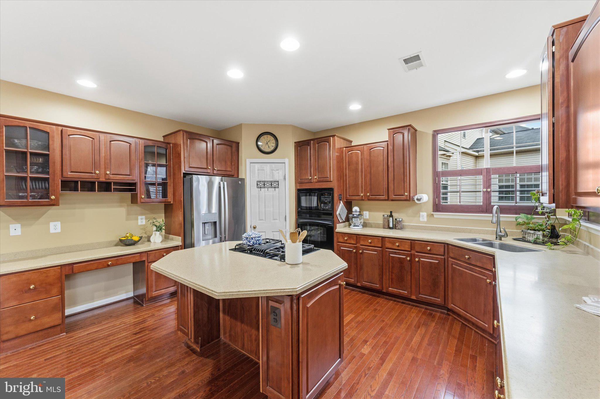 CROSSMAN CREEK - Residential