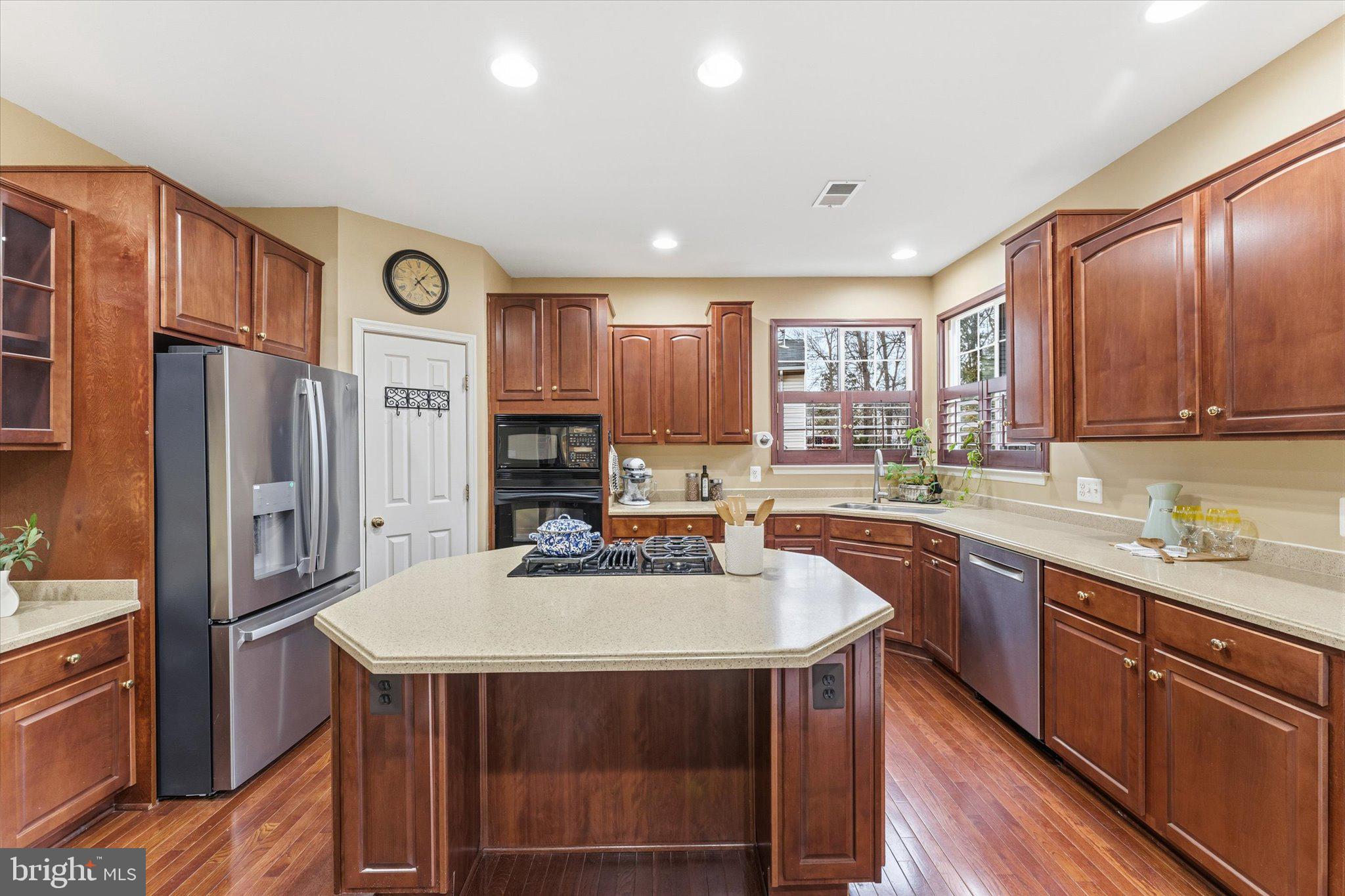 CROSSMAN CREEK - Residential