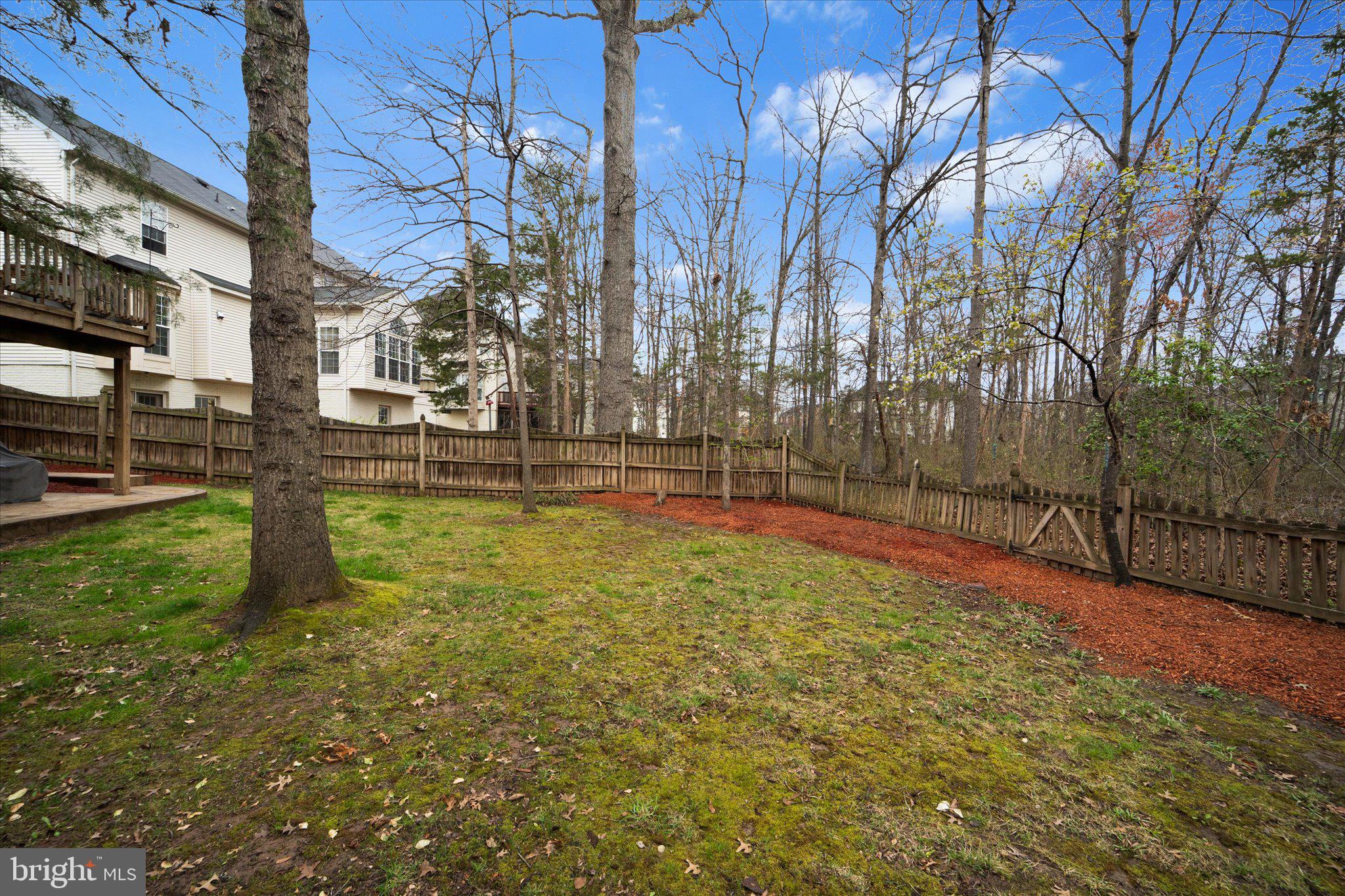 CROSSMAN CREEK - Residential