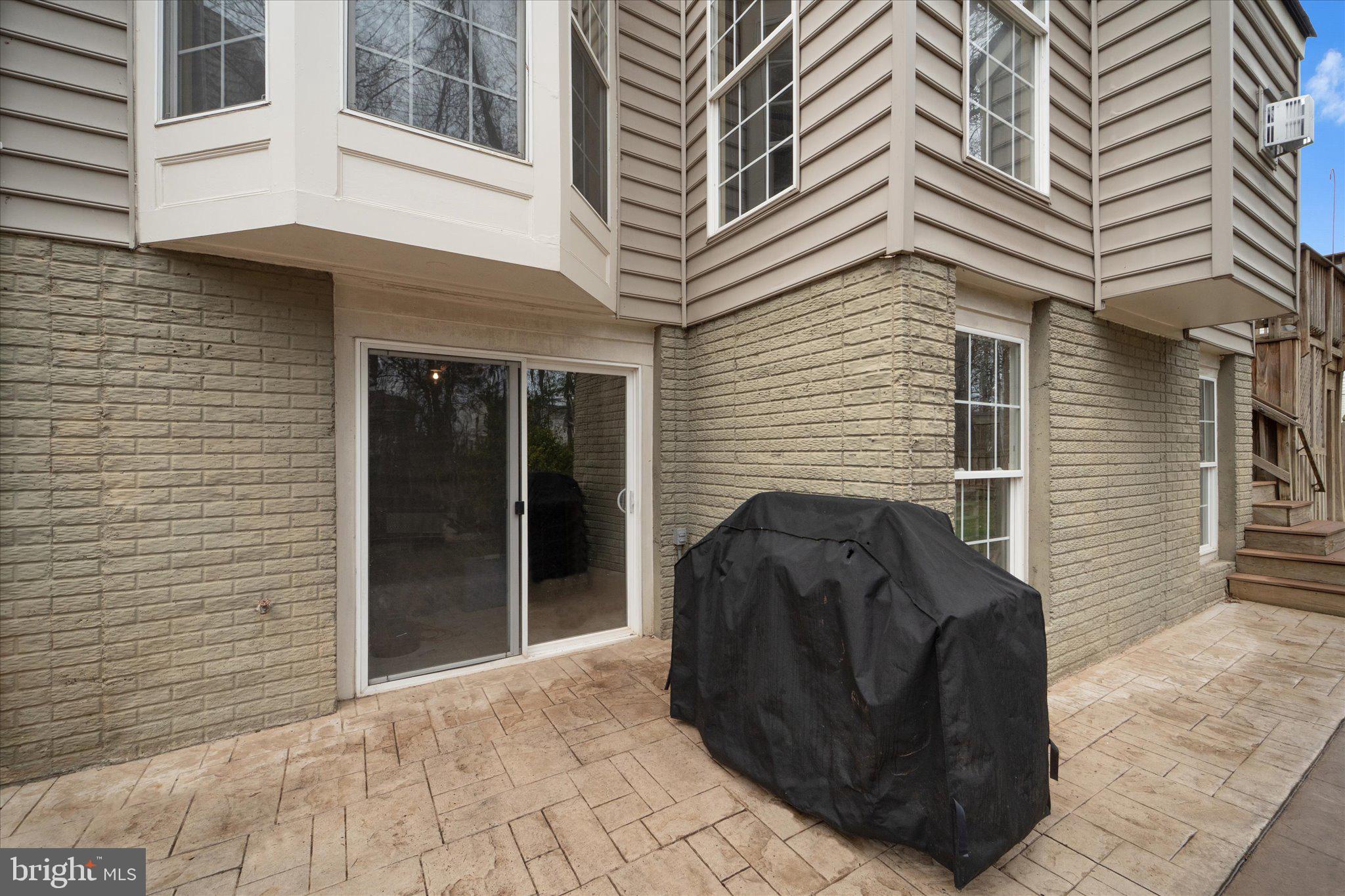 CROSSMAN CREEK - Residential