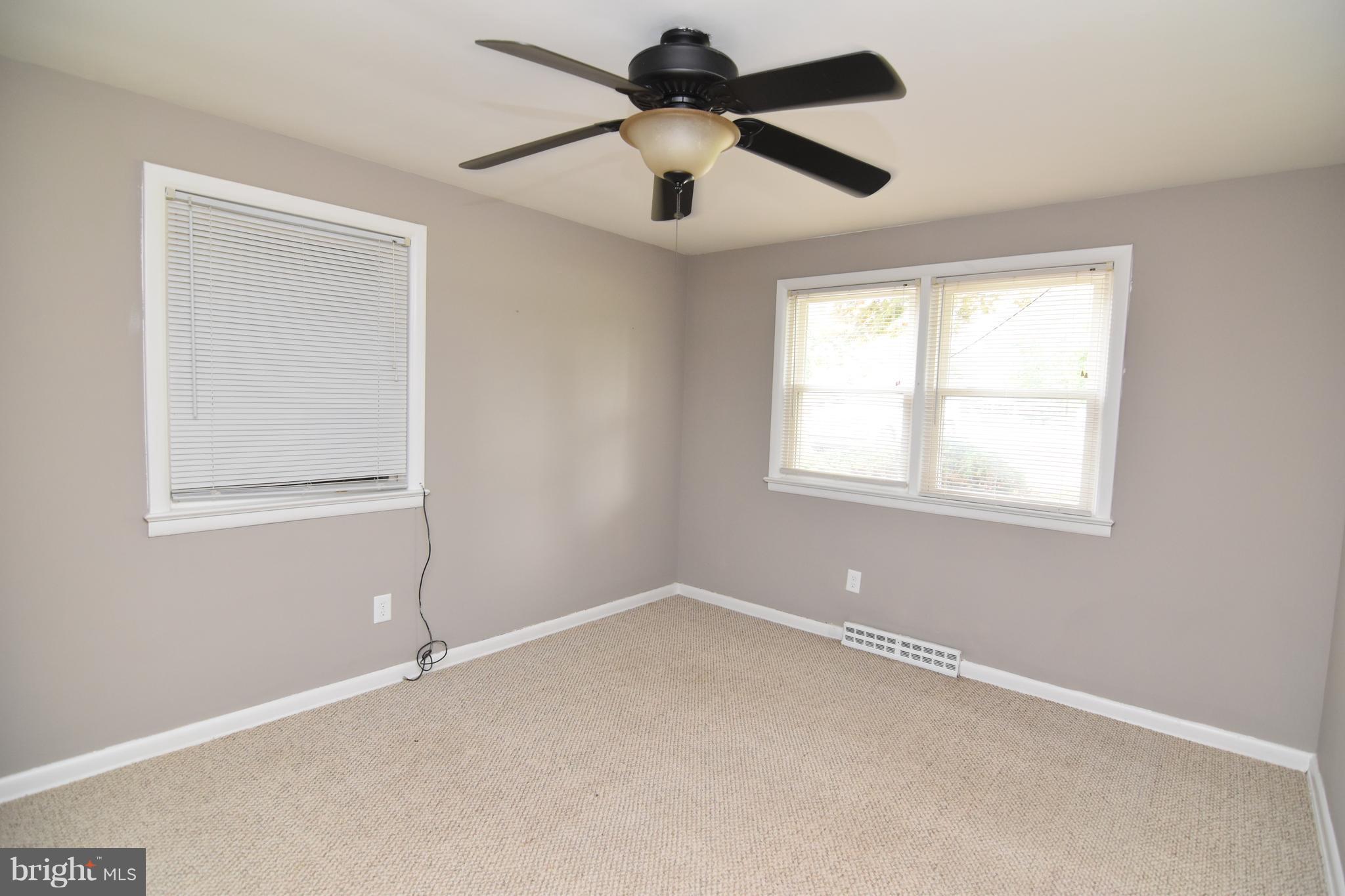 TOWN CREEK - Residential