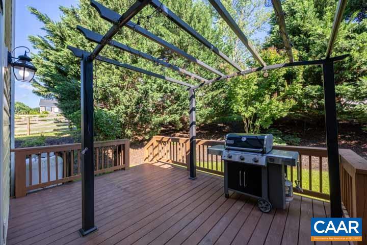 GRAYROCK - Residential