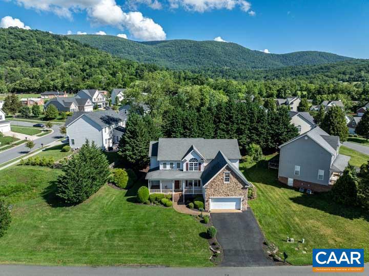 GRAYROCK - Residential