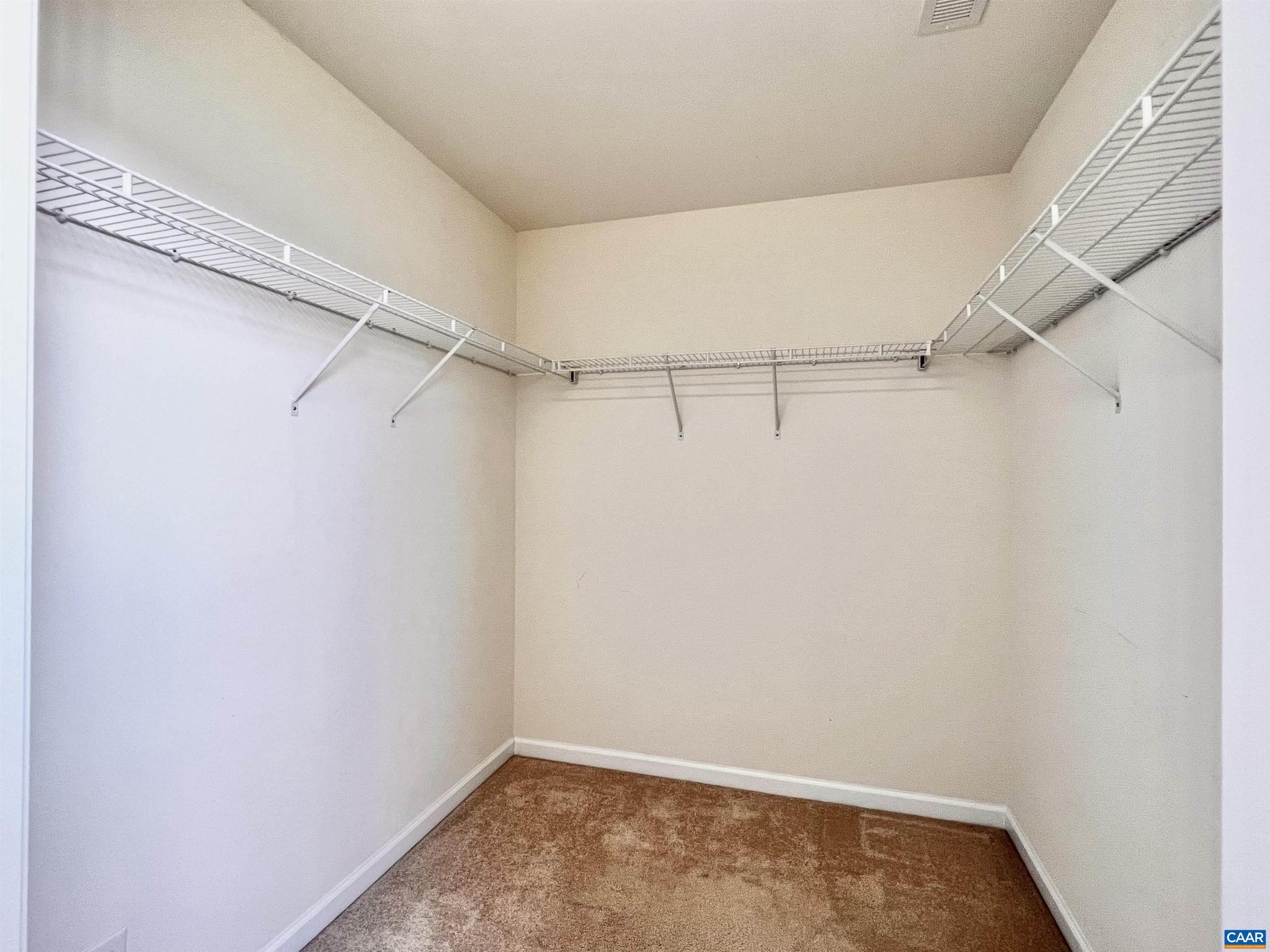 GRAYROCK - Residential