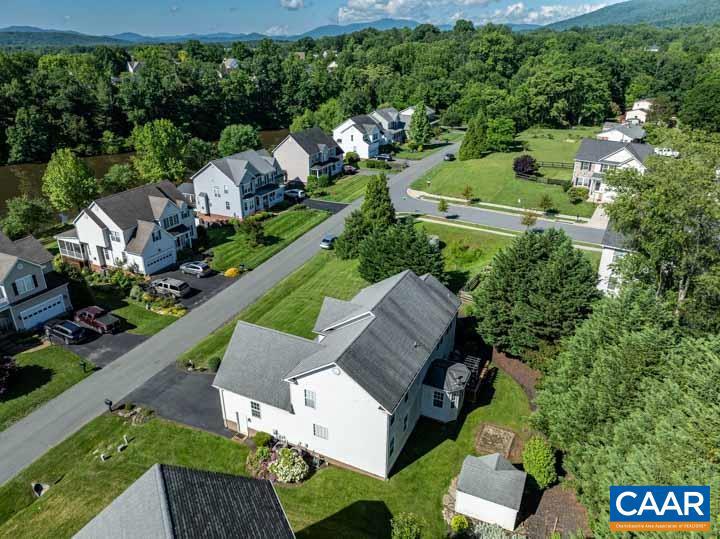 GRAYROCK - Residential