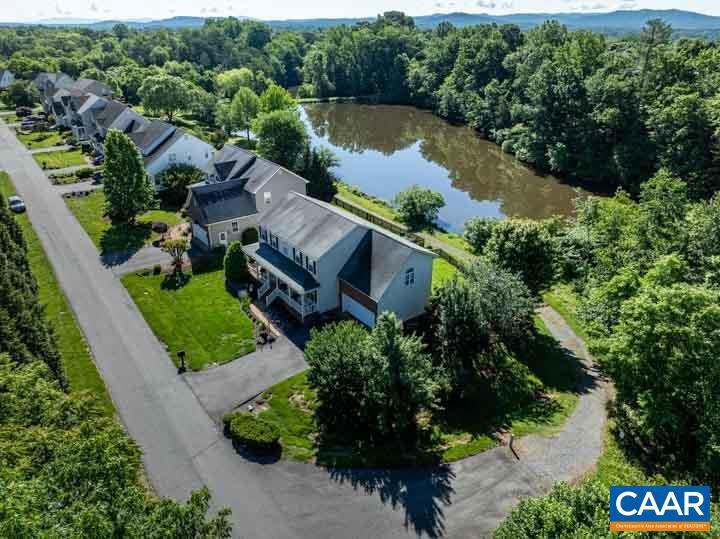 GRAYROCK - Residential