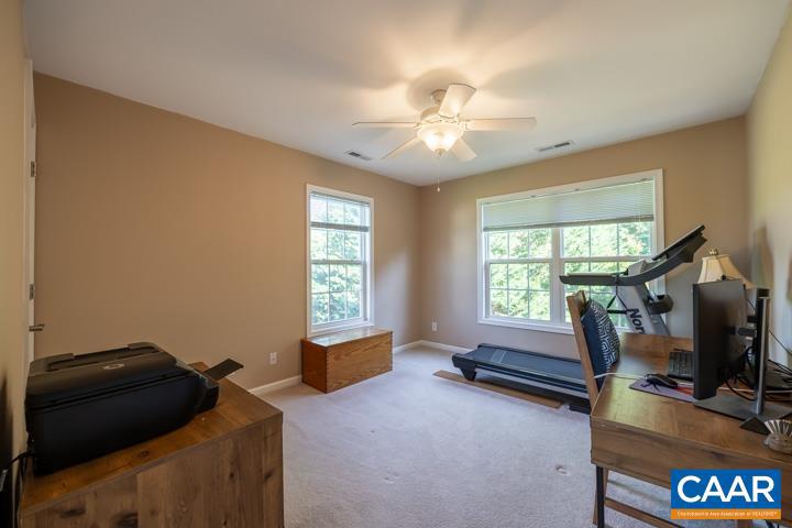 GRAYROCK - Residential