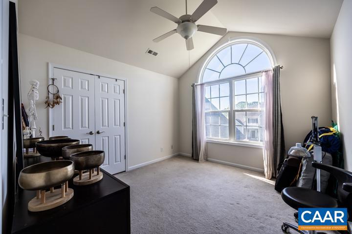 GRAYROCK - Residential